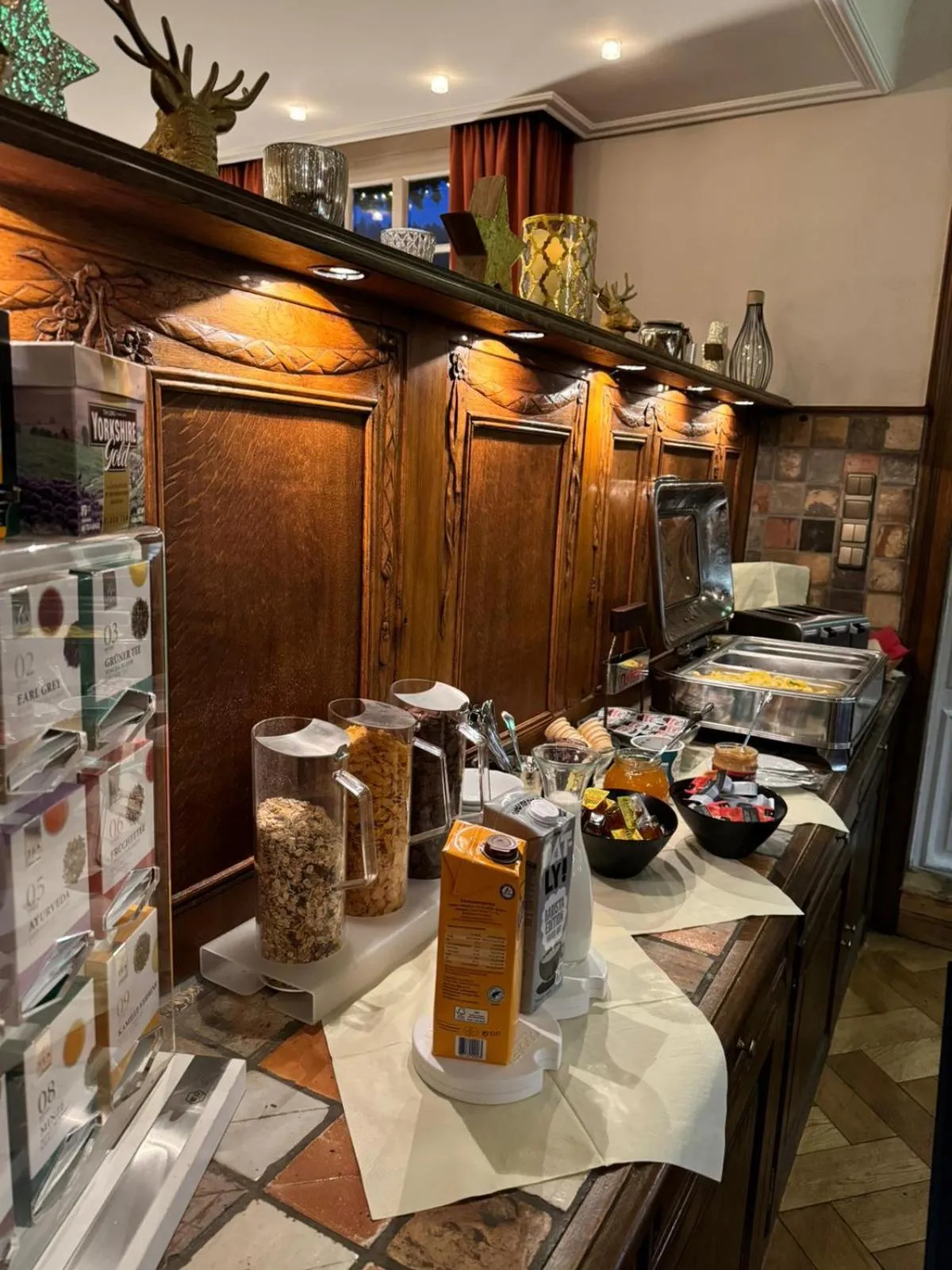 Horchem Hotel-Restaurant-Café-Bar