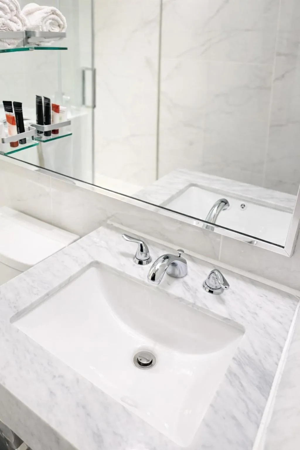 Hotel Mirage Brooklyn