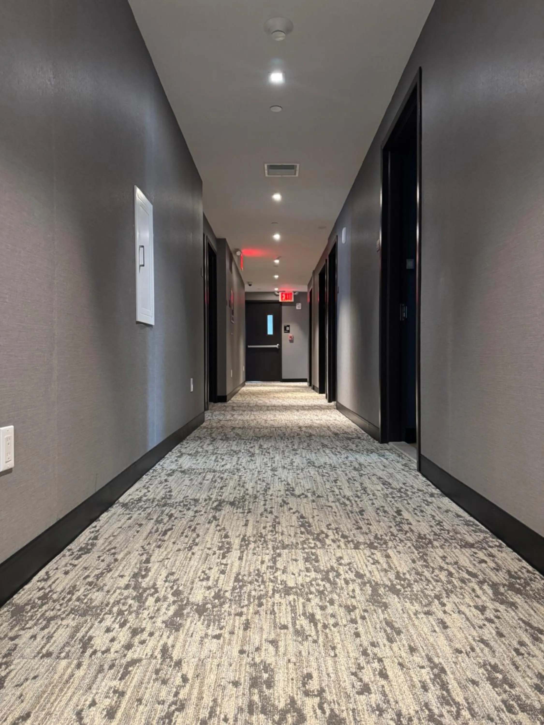 Floor plan in Hotel Mirage Brooklyn