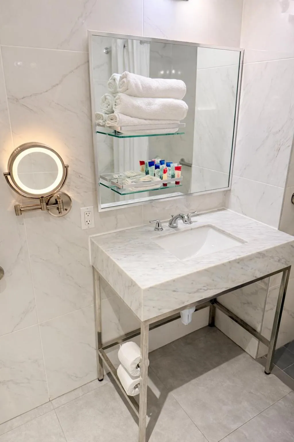 Hotel Mirage Brooklyn