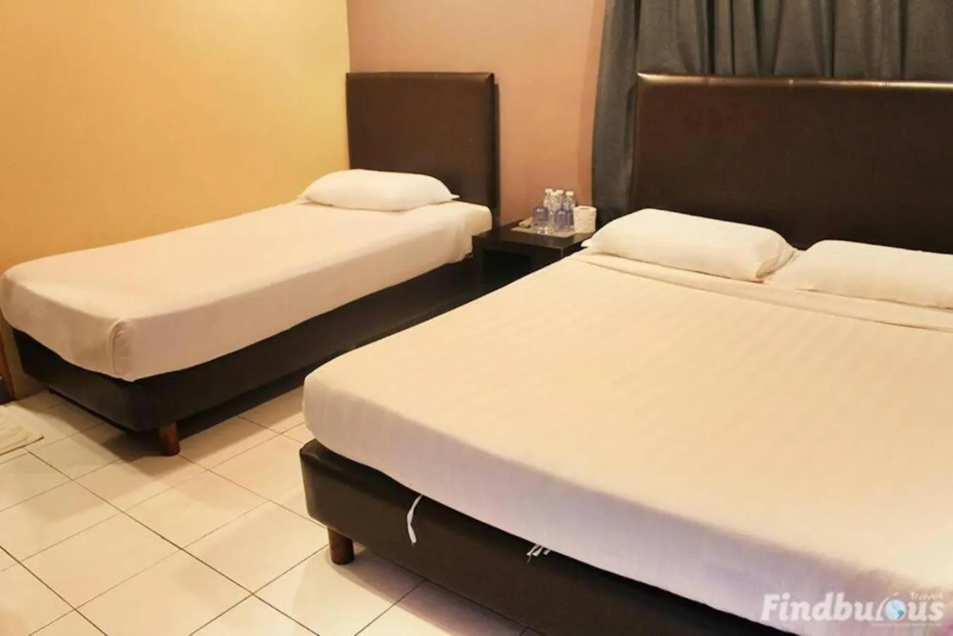 Bedroom, Bed in Sea Lion Hotel Pulau Ketam