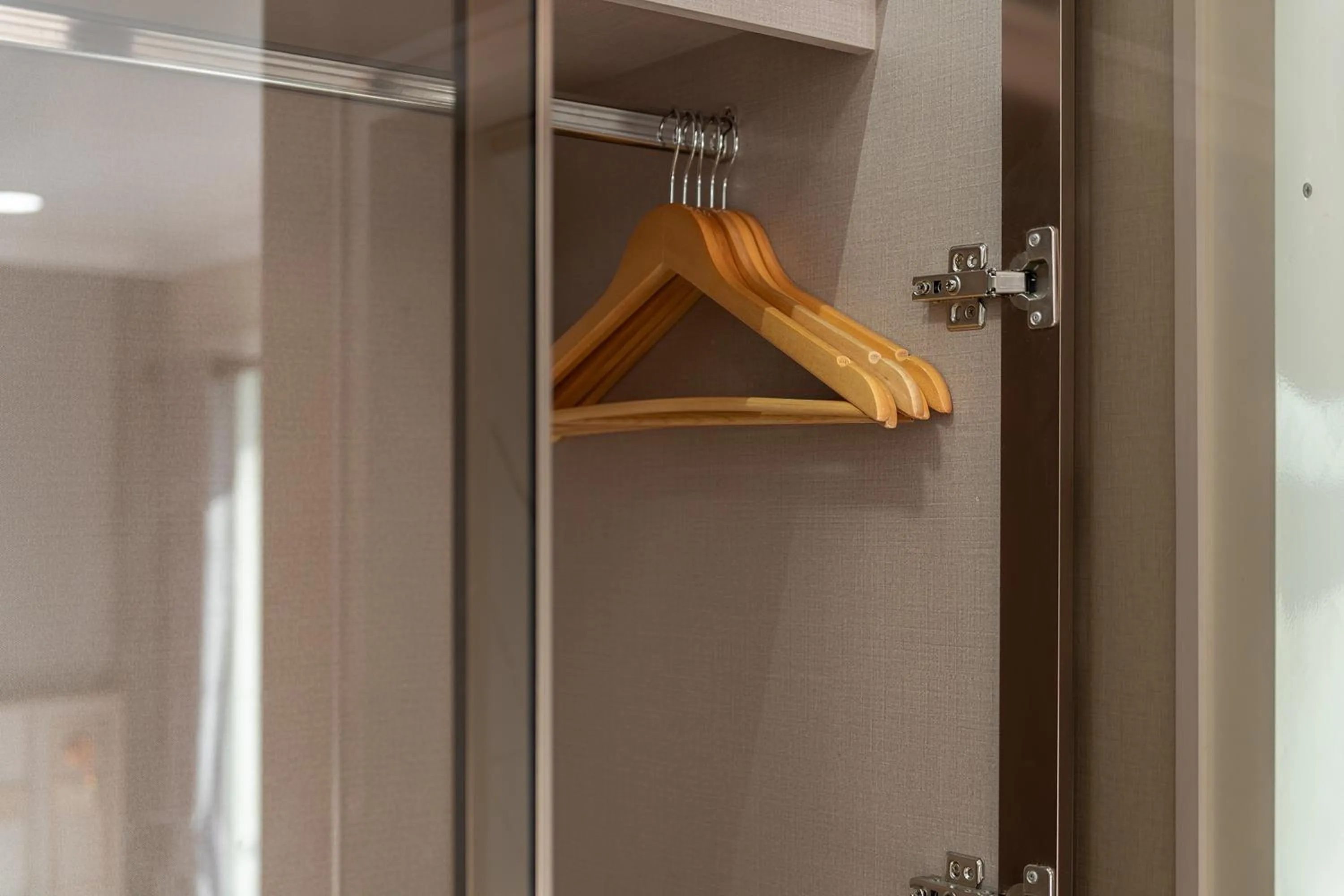 wardrobe in TJ 4711 Residence