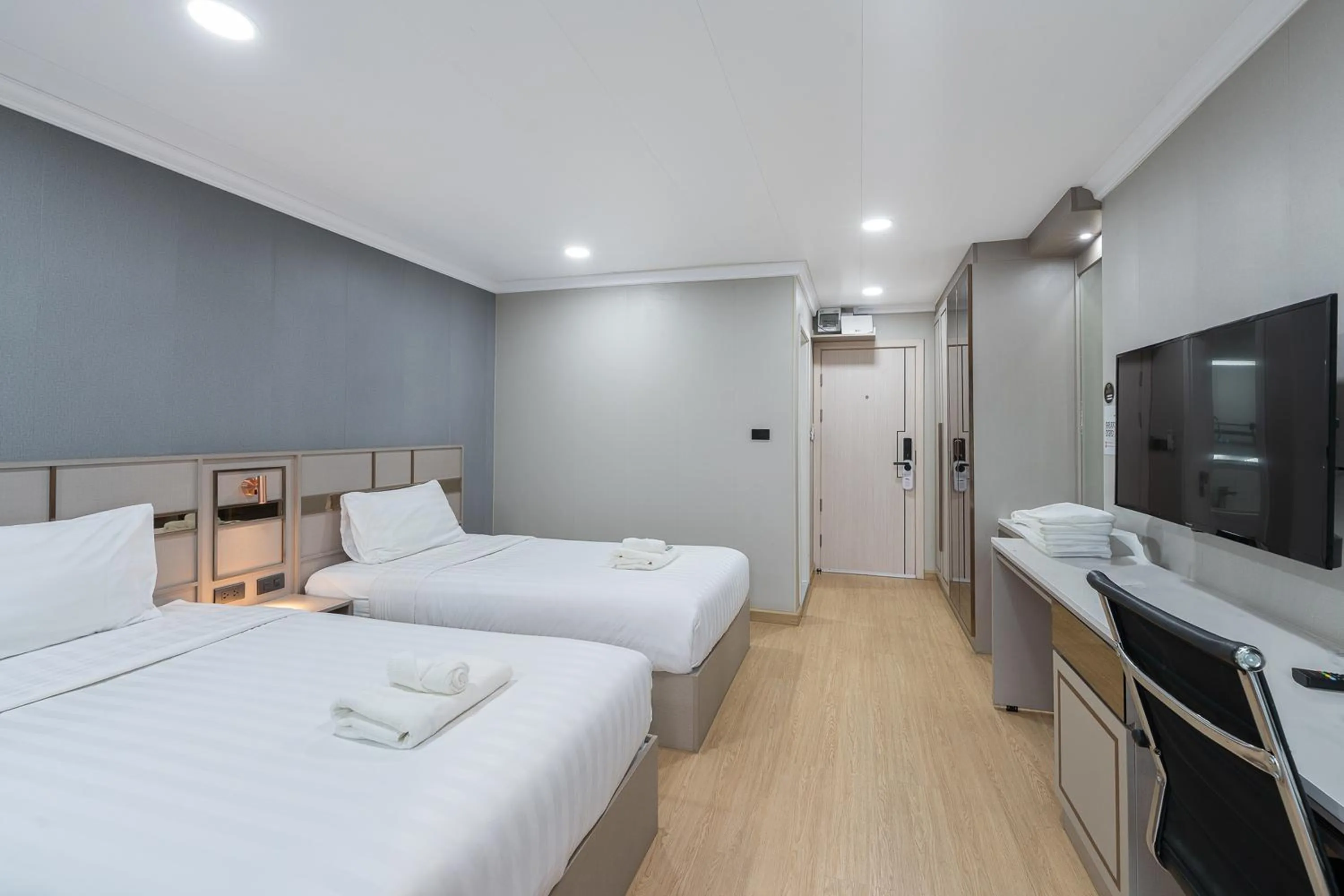 Bedroom, Bed in TJ 4711 Residence