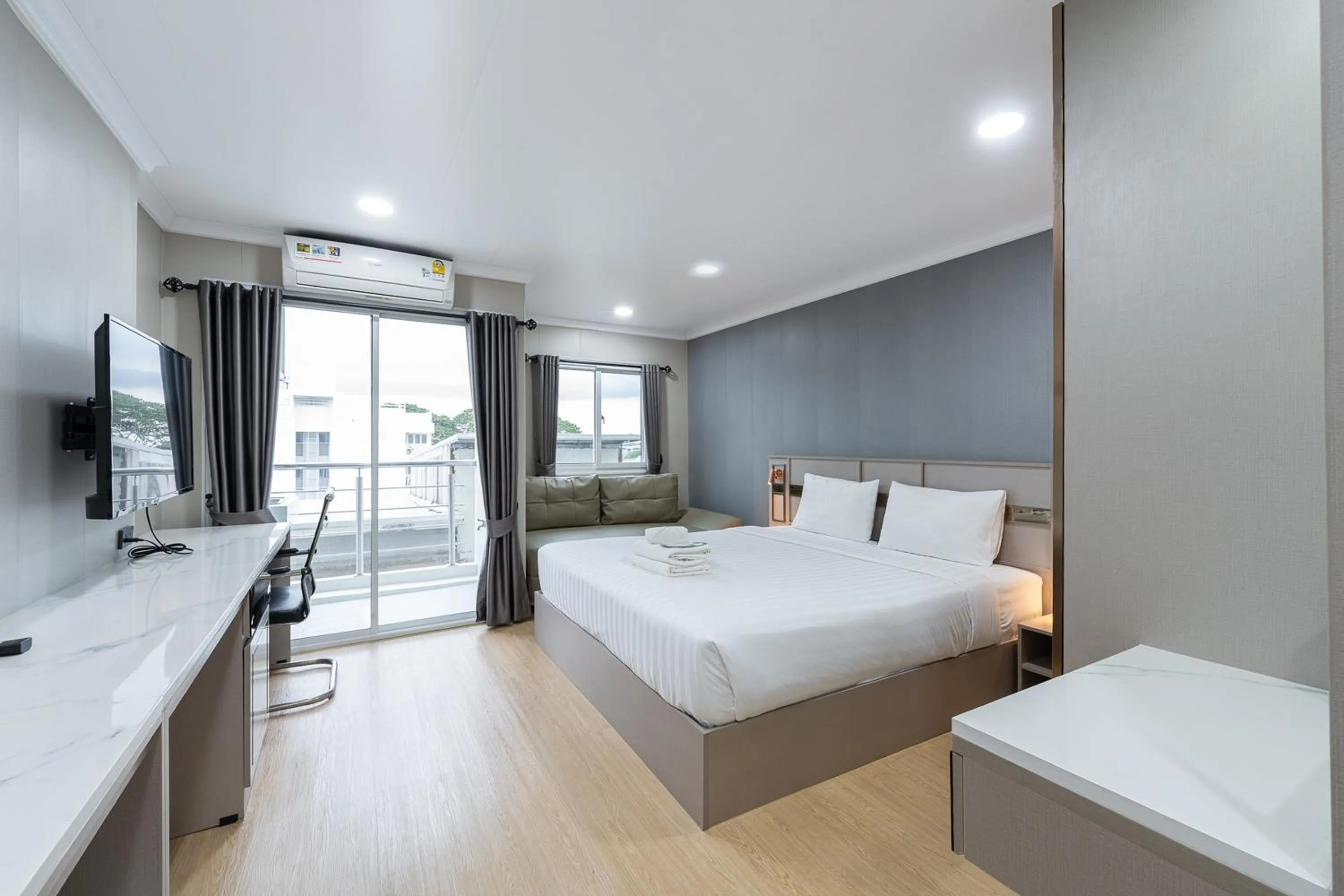 Bedroom, Bed in TJ 4711 Residence