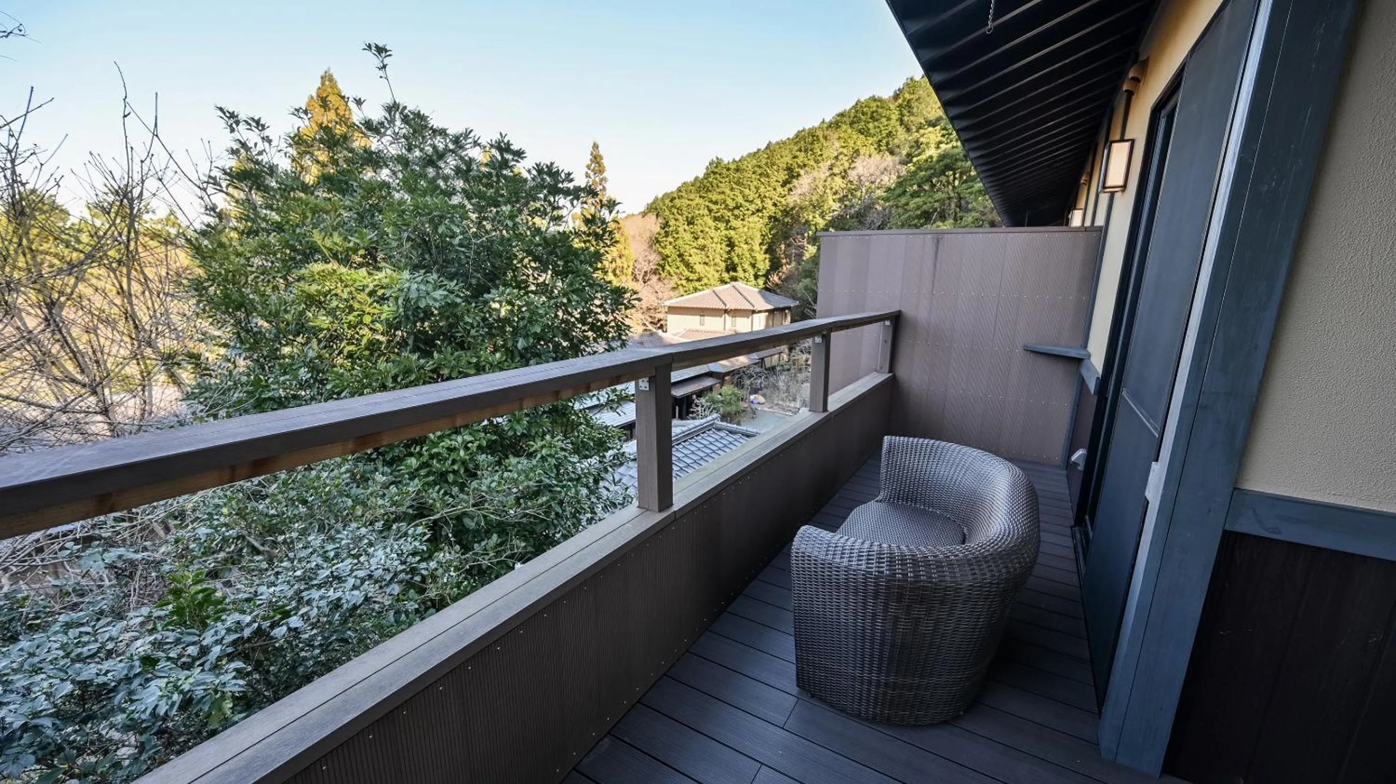 Balcony/Terrace in Kaze no Tani no Iori