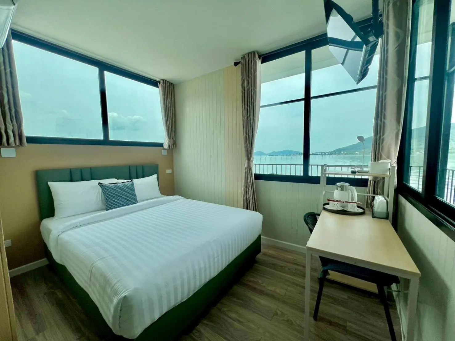 Bedroom, Bed in Casa Der See Boutique House