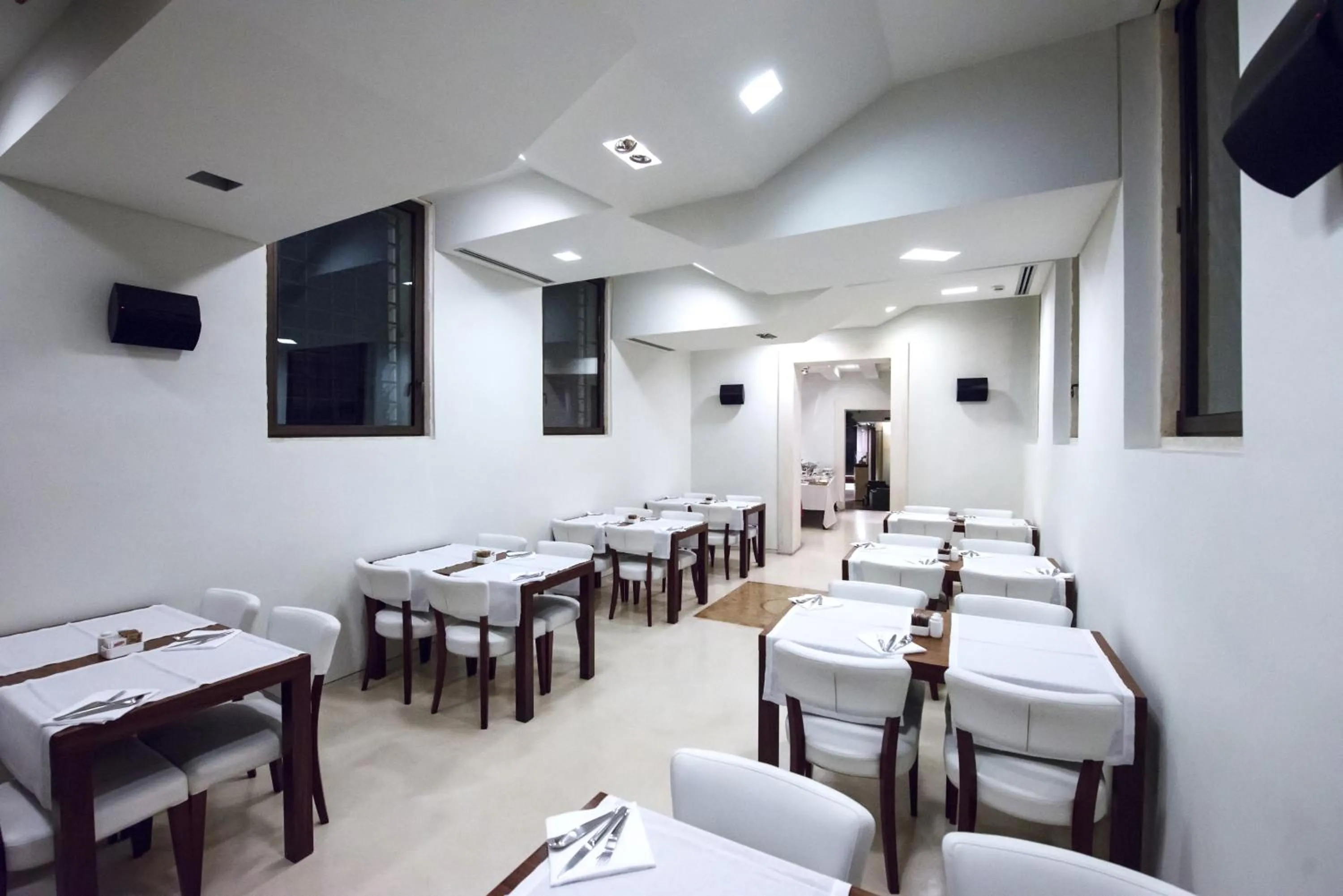 Restaurant/Places to Eat in Hotel Palladio