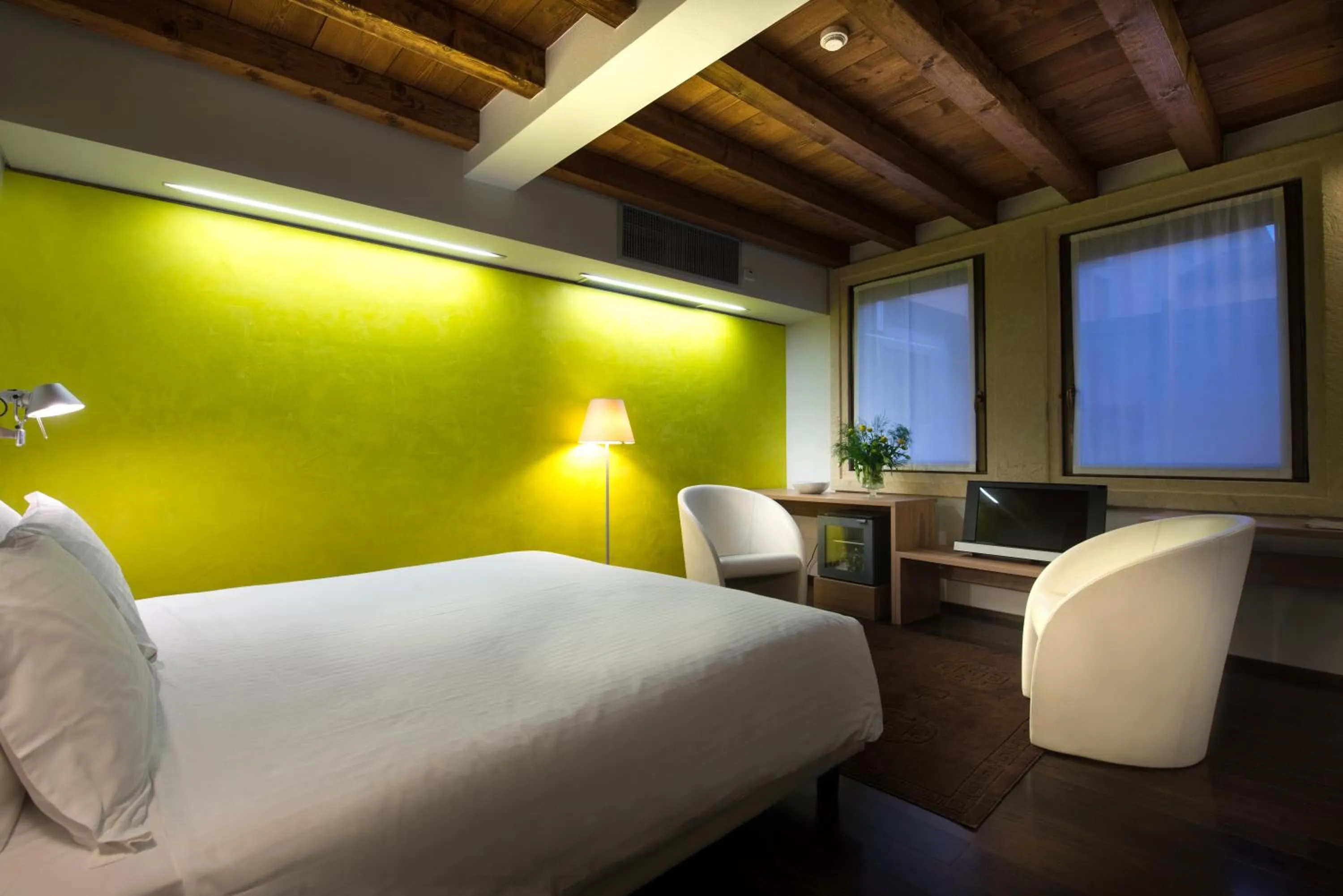 Photo of the whole room in Hotel Palladio