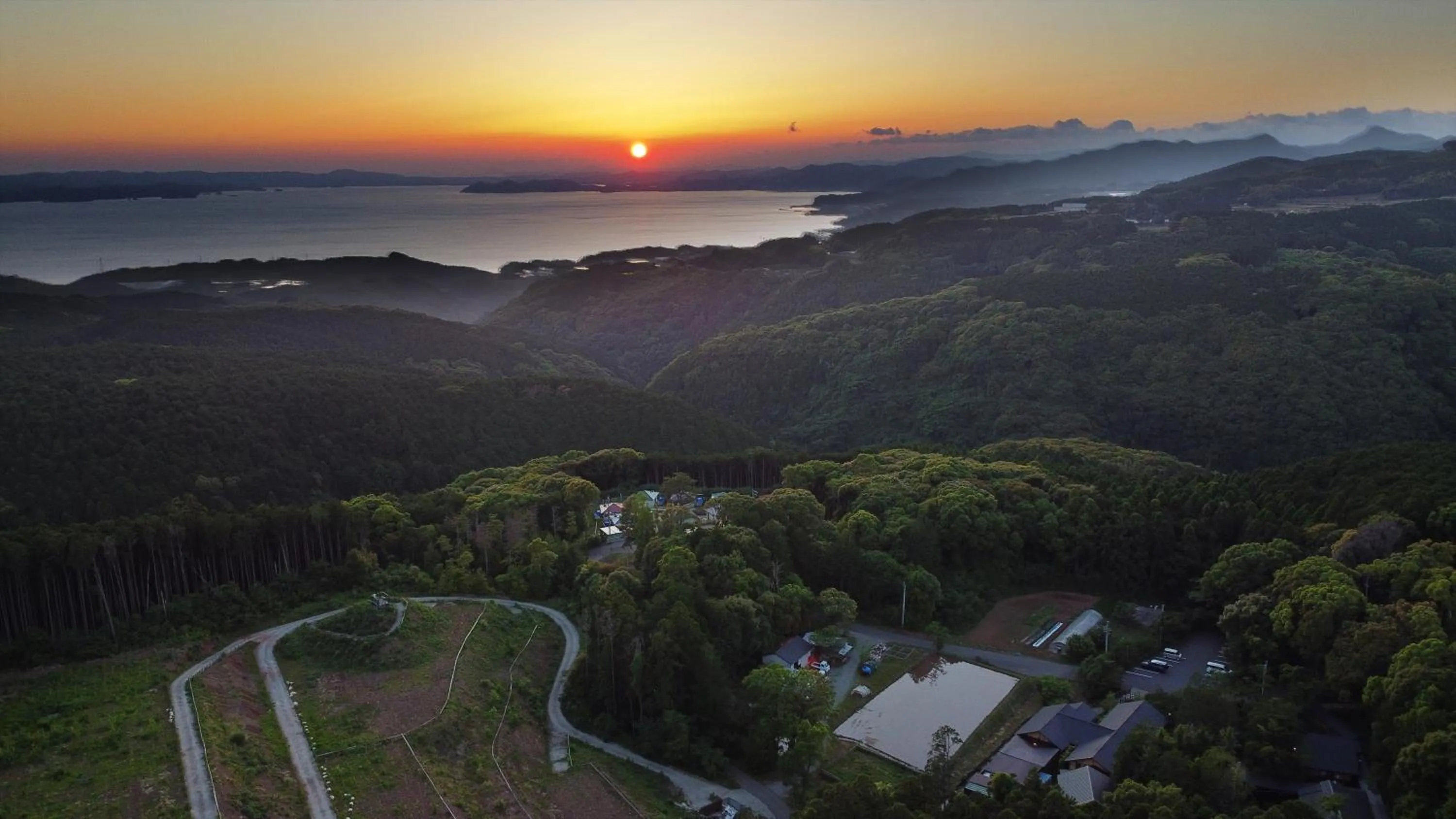 Off site in Tsuwabuki no Hana