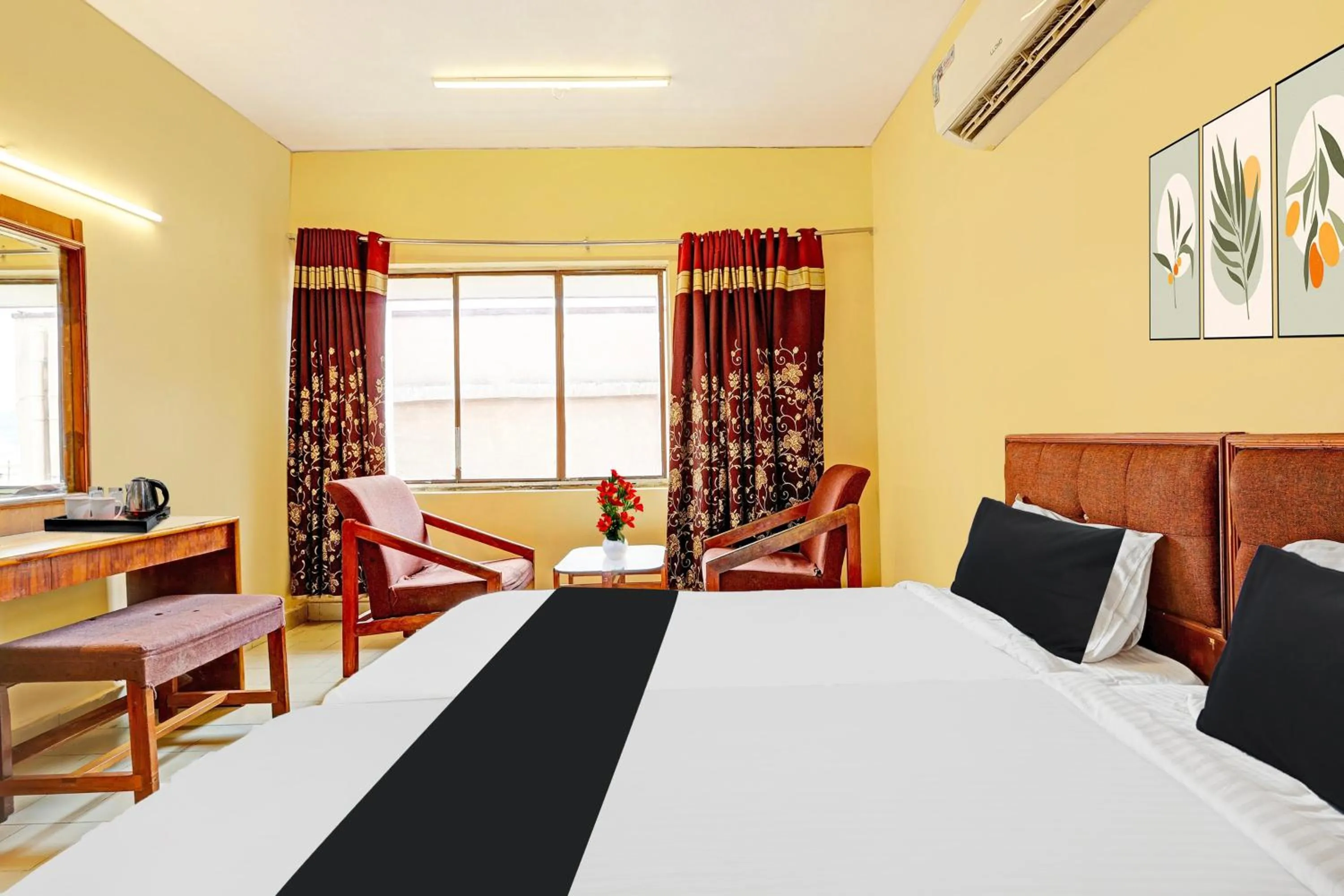 Bedroom, Bed in Hotel O Gajuwaka Near kurmanpalem Formerly SBT