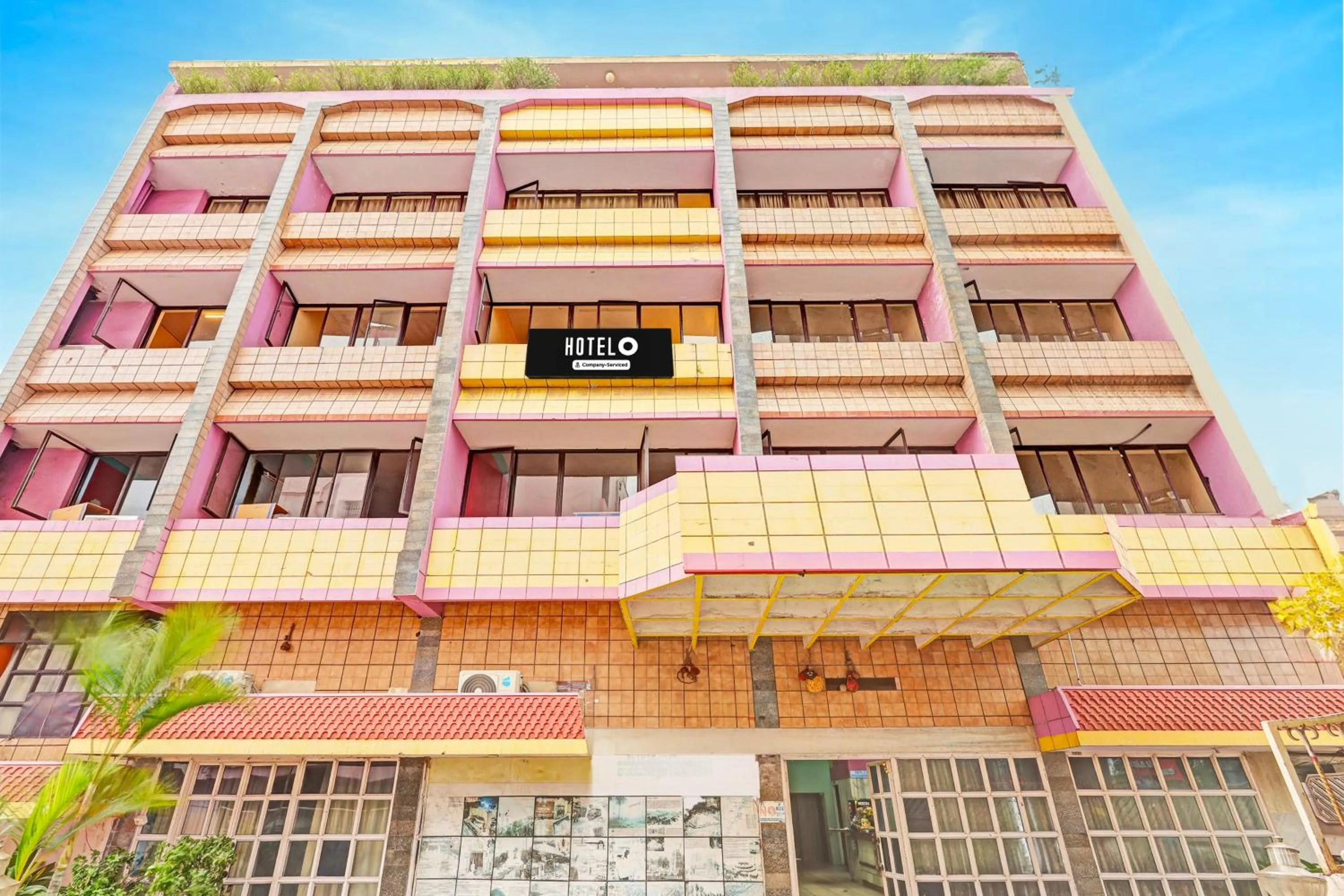 Facade/entrance in Hotel O Gajuwaka Near kurmanpalem Formerly SBT