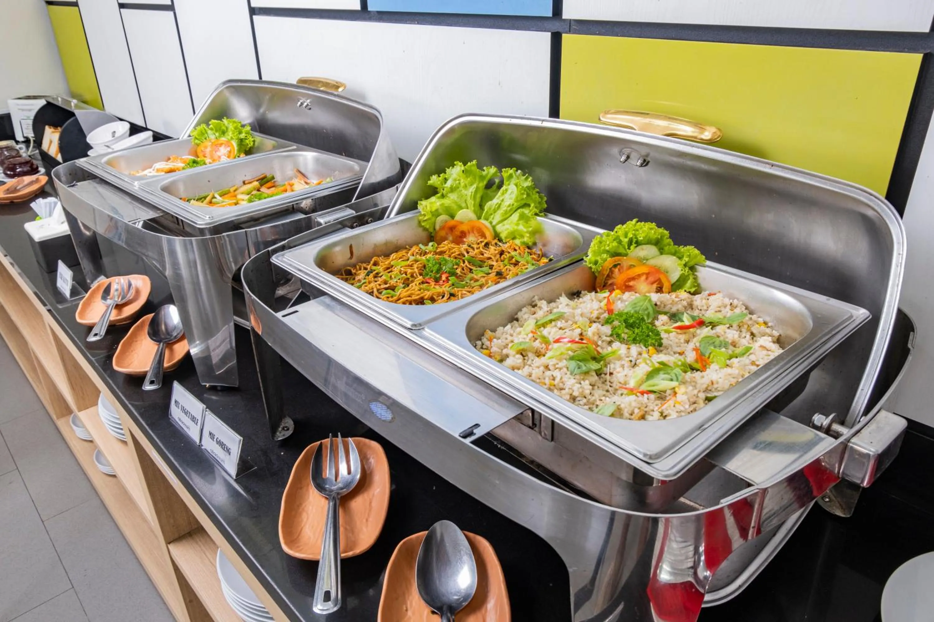 Food and drinks in Hotel Citradream Bandung