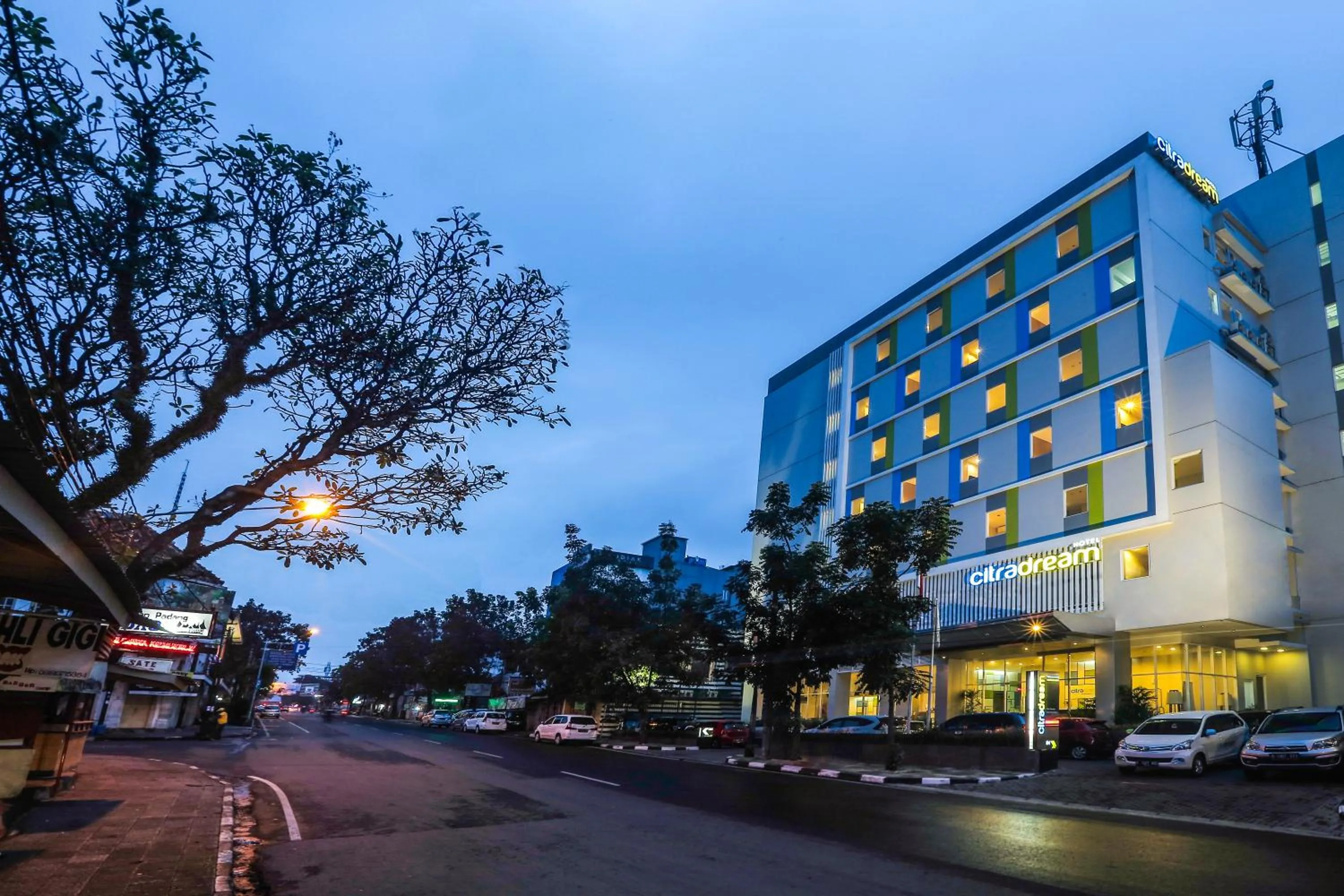 Property building in Hotel Citradream Bandung