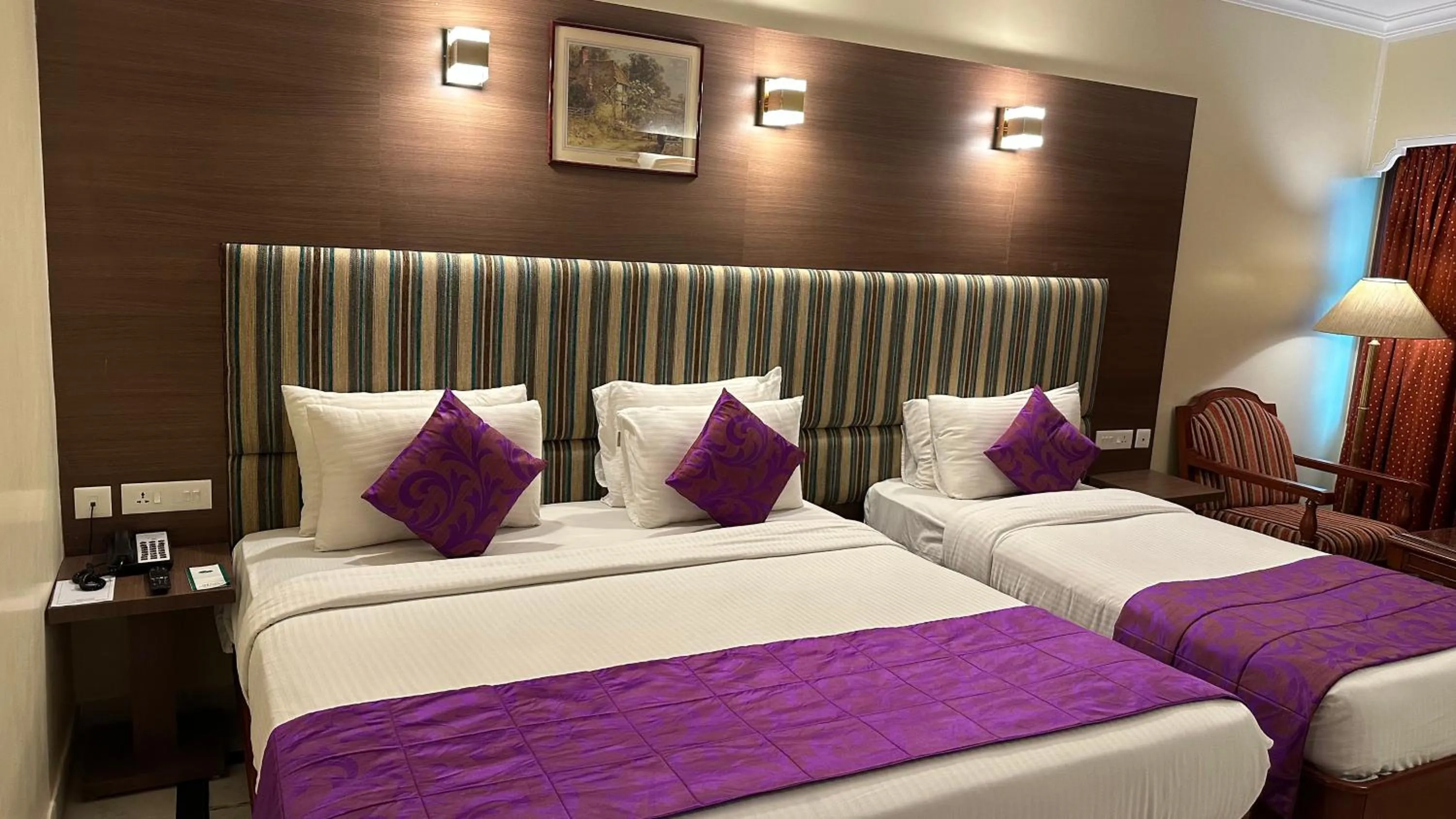 Bedroom, Bed in Hotel Annamalai International