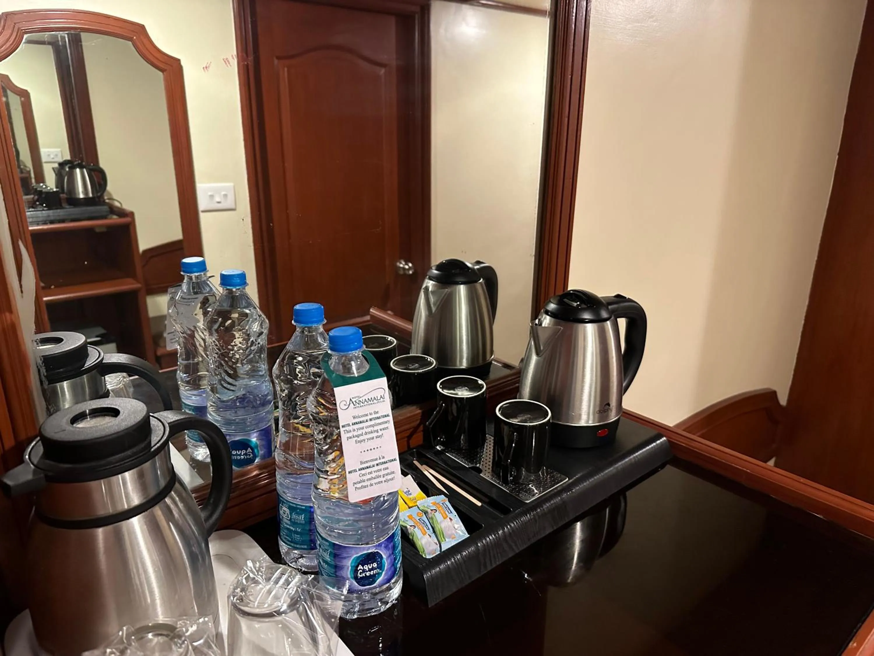 Coffee/tea facilities in Hotel Annamalai International