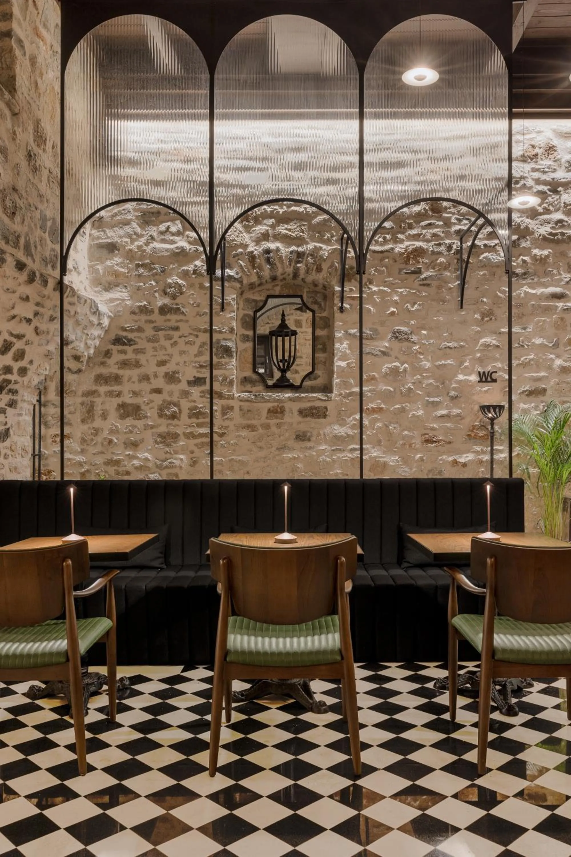 Restaurant/places to eat in Stoes Boutique Hotel