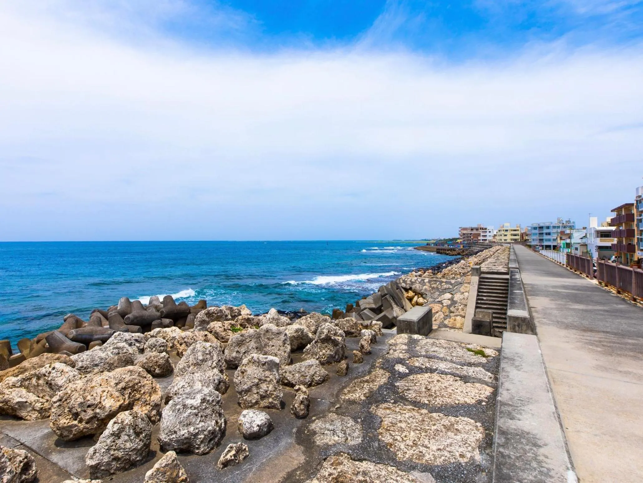 Day in CONDOMINIUM HOTEL Riyuka in KADENA 1