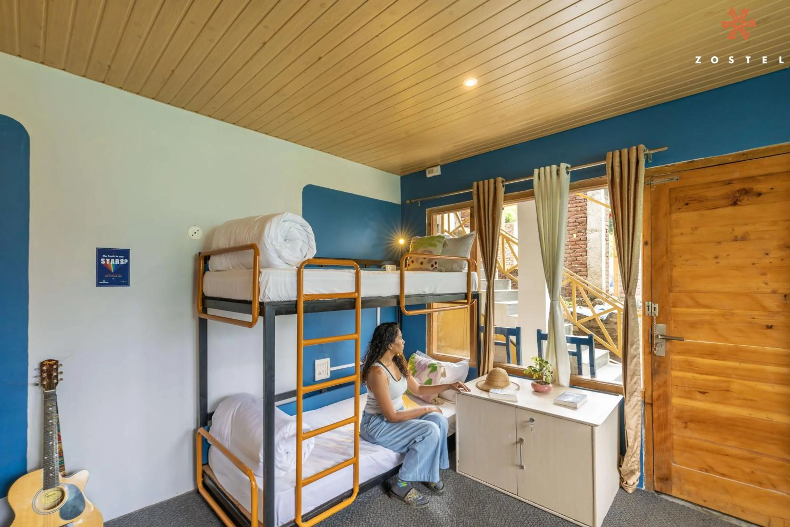 Photo of the whole room, Bed in Zostel Shoja, Jibhi