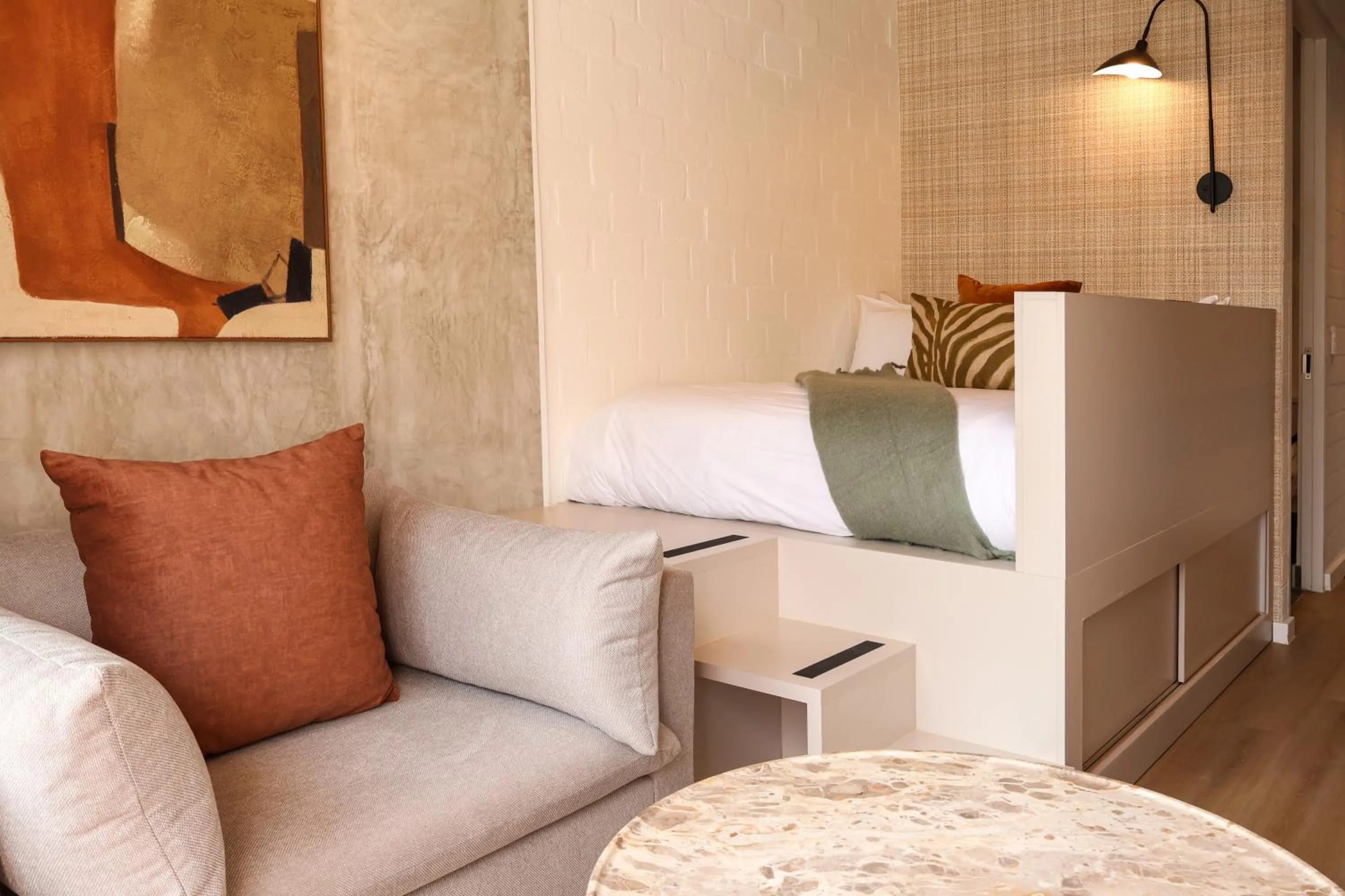 Living room in EIGHTY2 ON M - Fluent Serviced Apartments