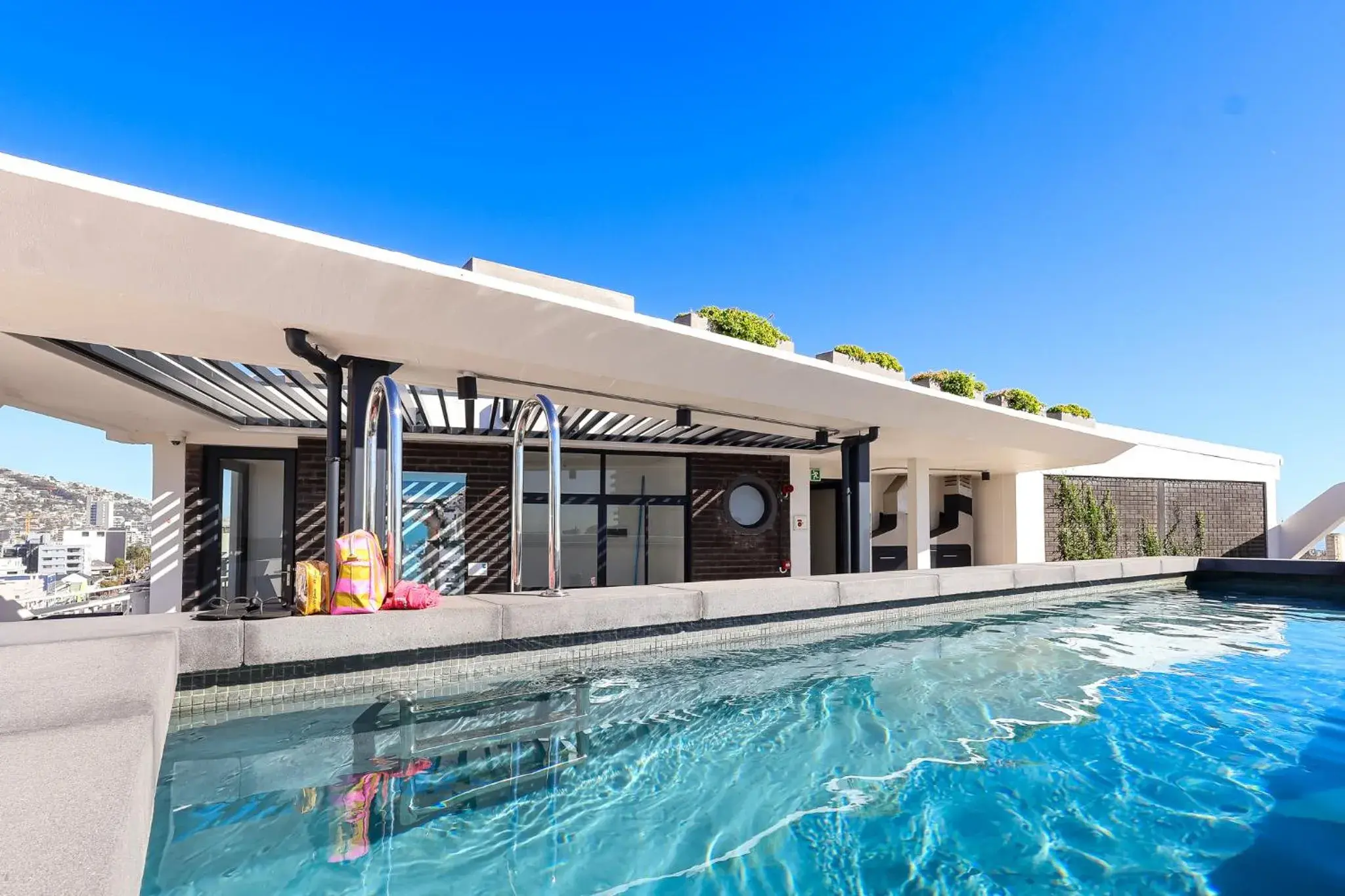 Urban Pod in EIGHTY2 ON M - Fluent Serviced Apartments Urban Pod in EIGHTY2 ON M - Fluent Serviced Apartments