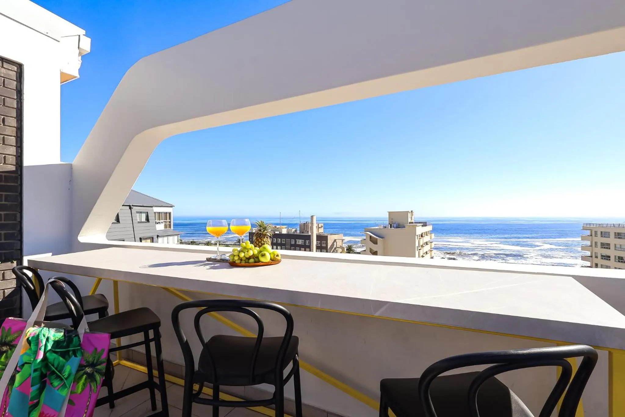 Swimming pool in EIGHTY2 ON M - Fluent Serviced Apartments