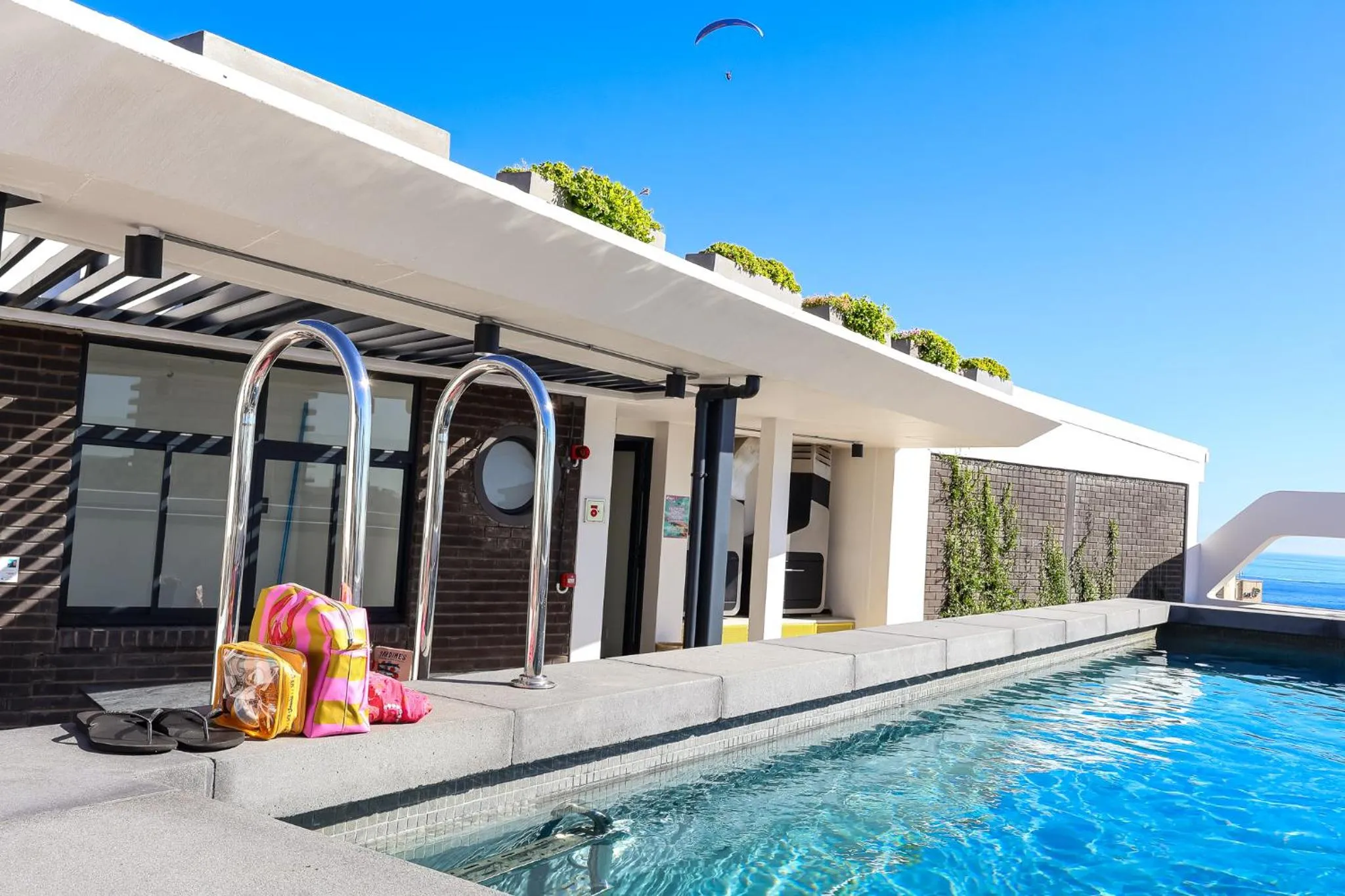 Swimming pool in EIGHTY2 ON M - Fluent Serviced Apartments