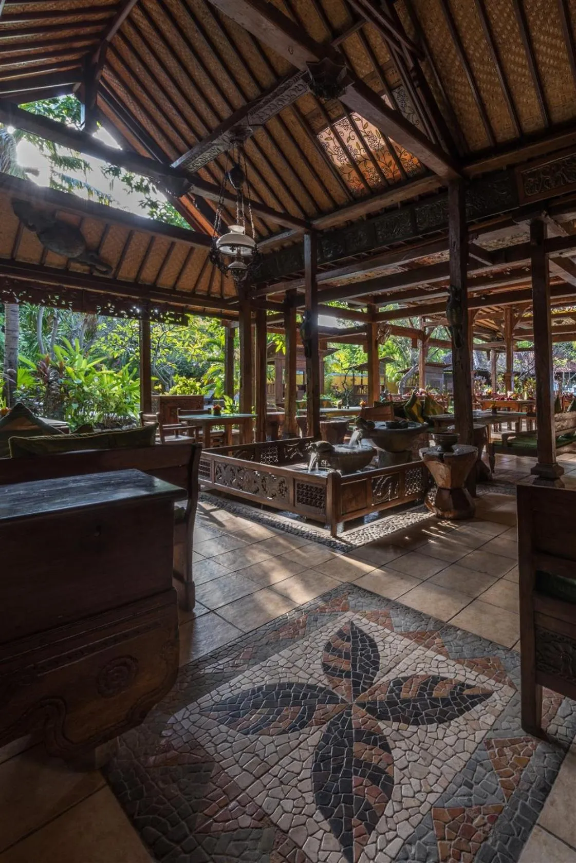 Restaurant/places to eat in Hotel Pondok Sari Beach & SPA Resort