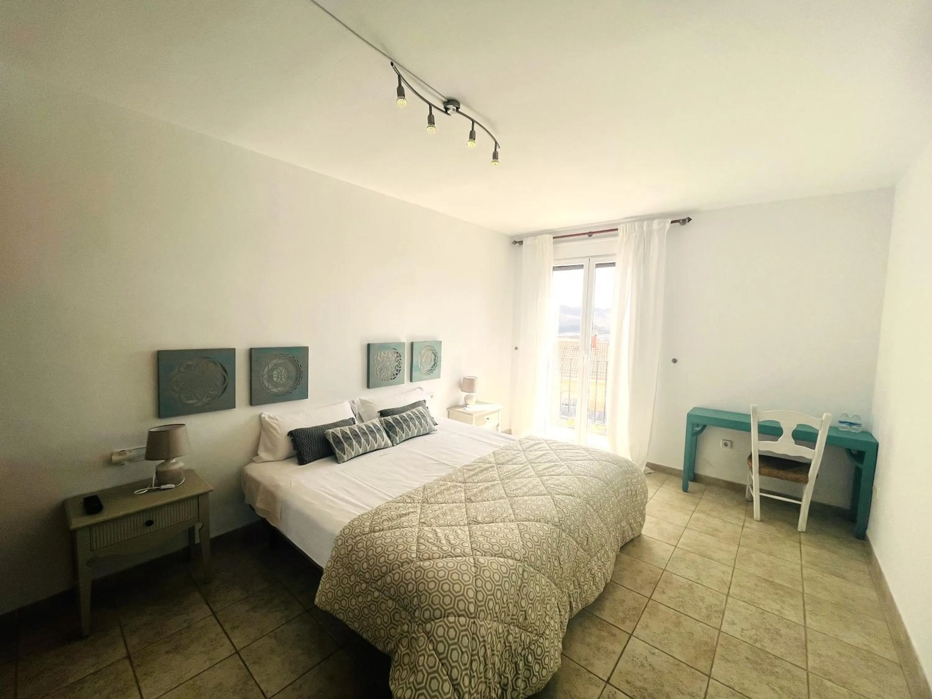 Bedroom, Bed in HOTEL MUSEO Lucainena