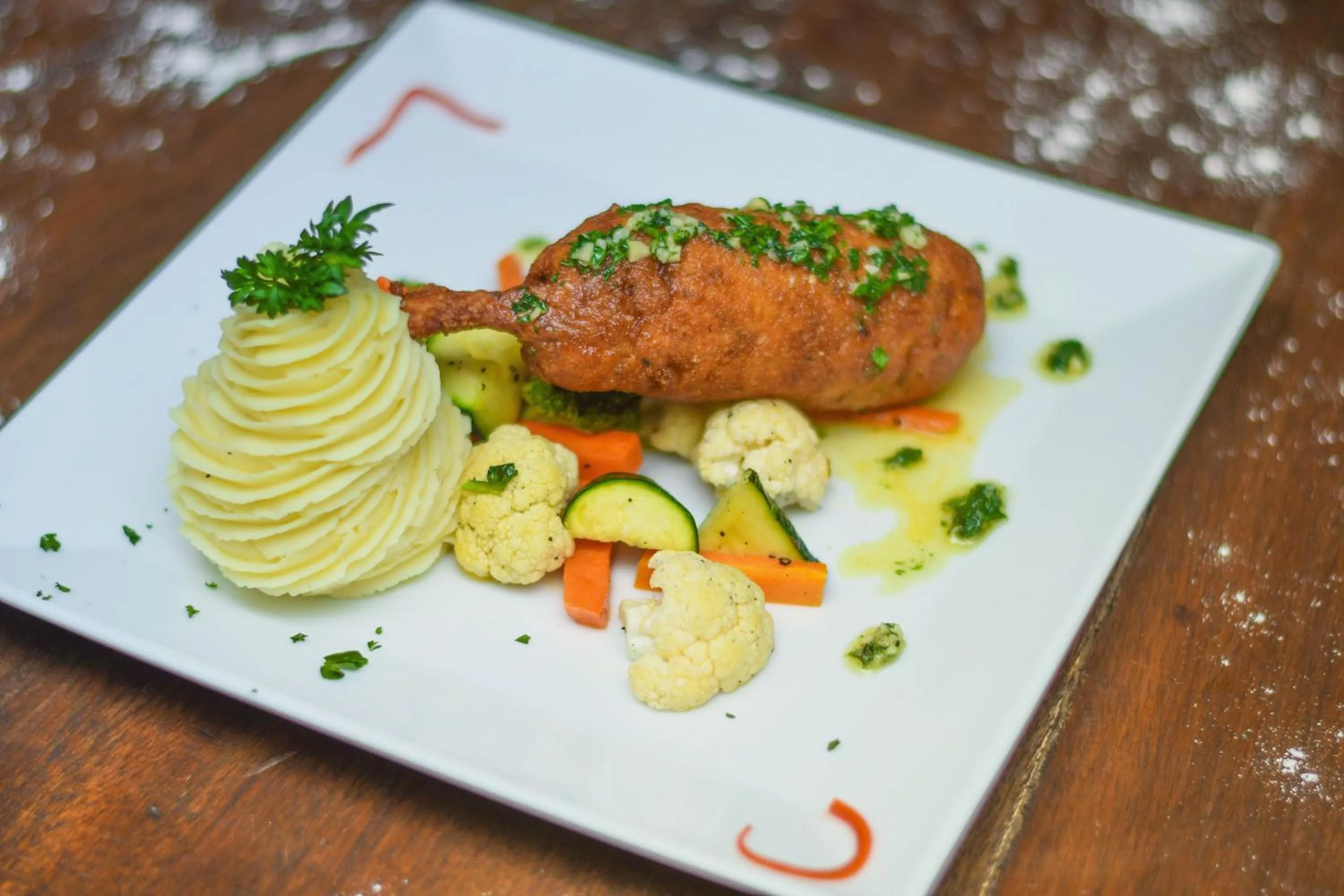 Food in Bidwood Suite Hotel