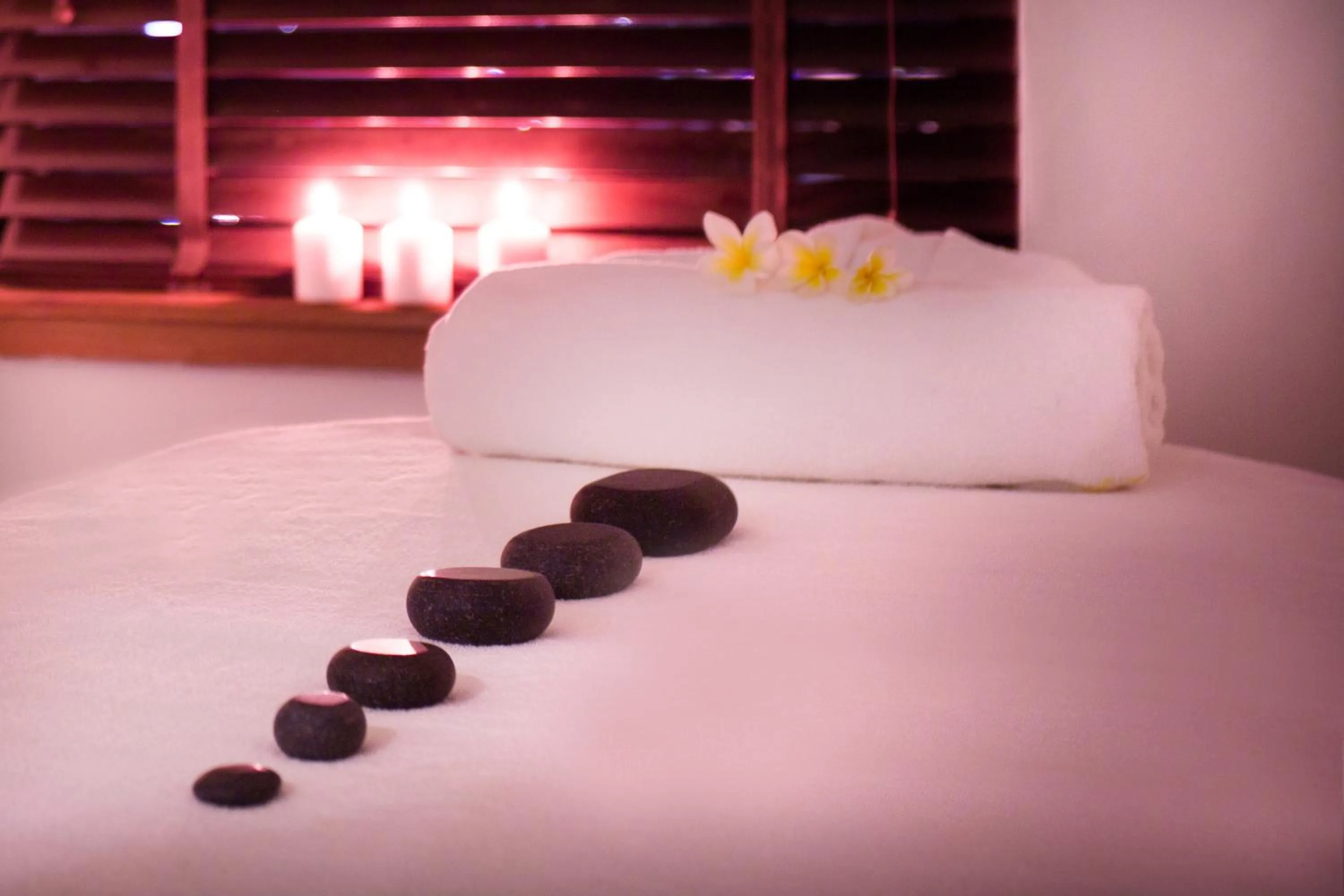 Massage, Bed in Bidwood Suite Hotel