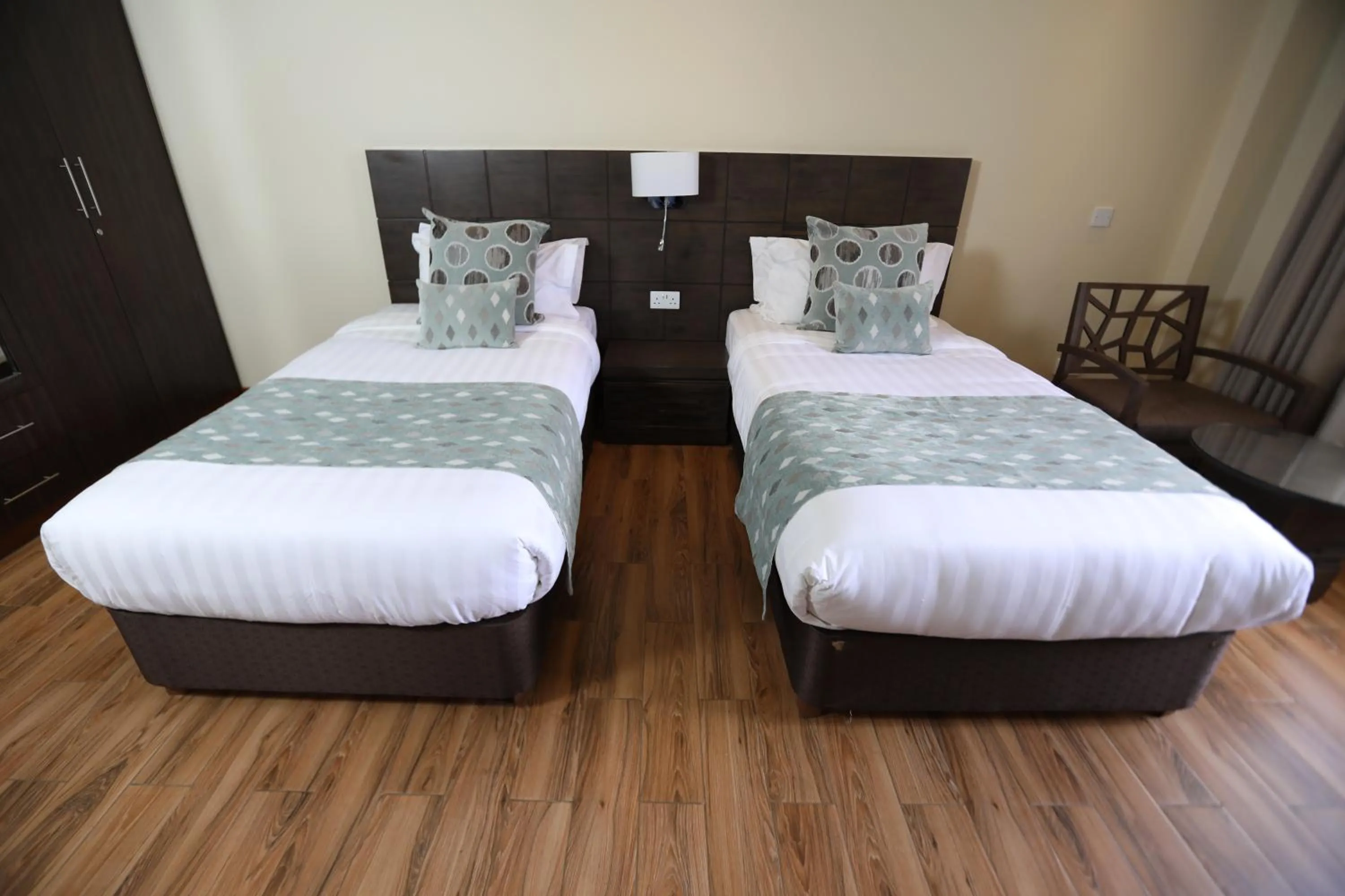 Bedroom, Bed in Bidwood Suite Hotel