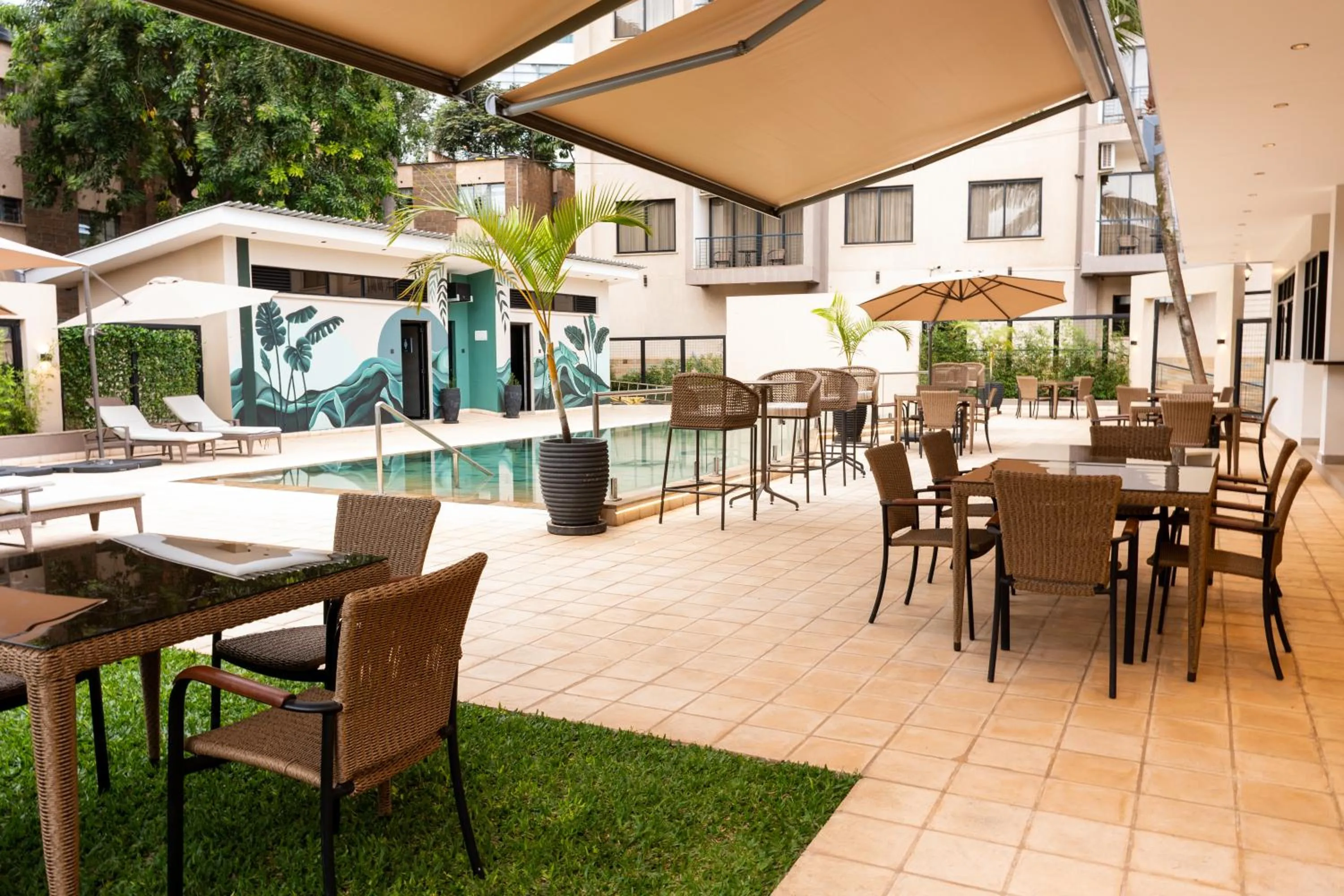 Property building in Bidwood Suite Hotel