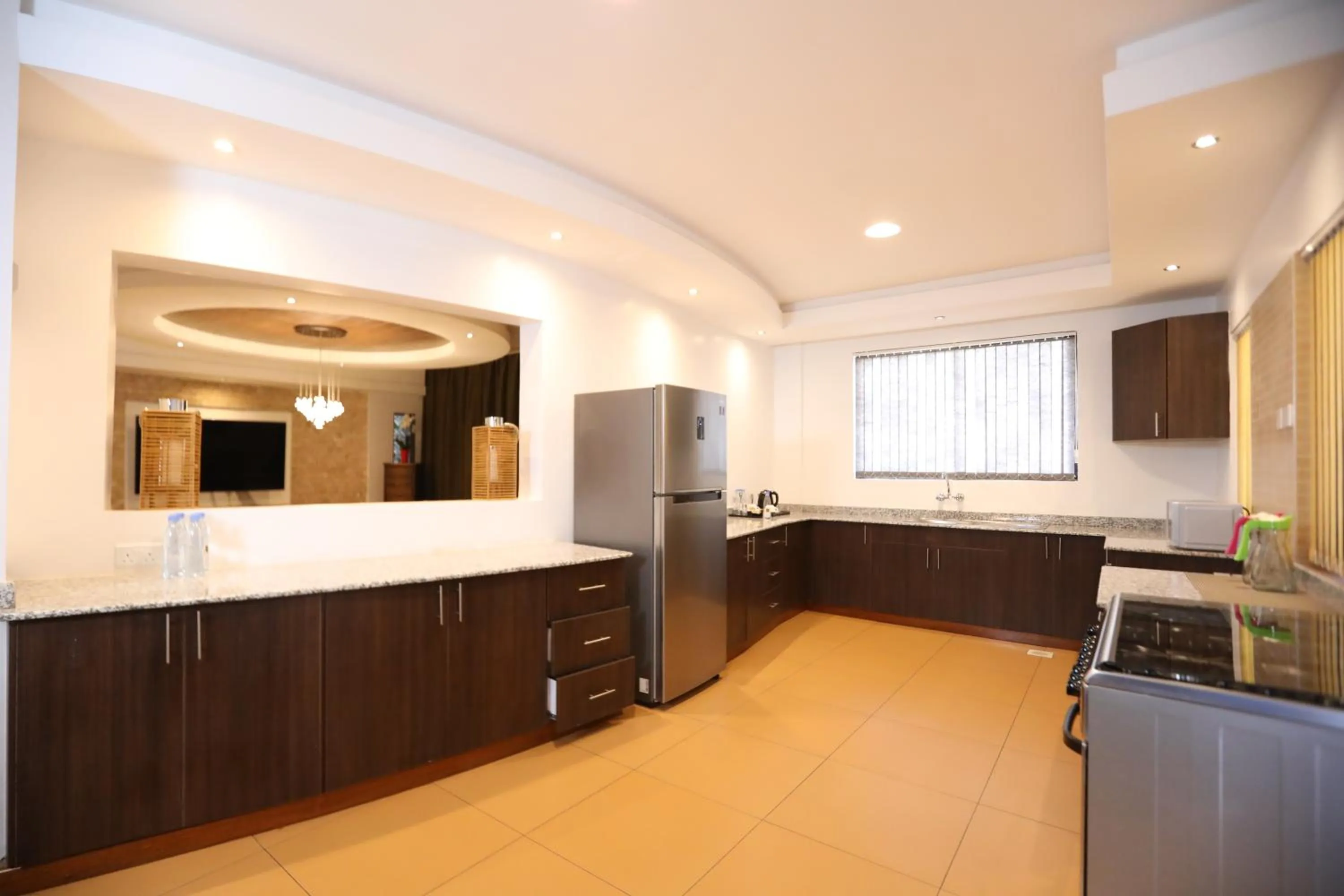 Coffee/tea facilities in Bidwood Suite Hotel