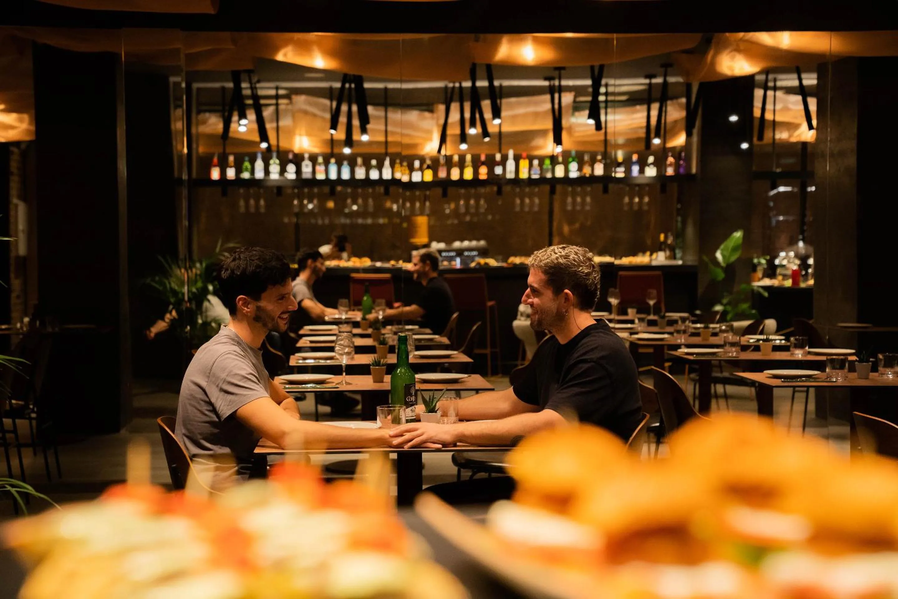 Food and drinks in Axel Hotel Bilbao - Adults Only