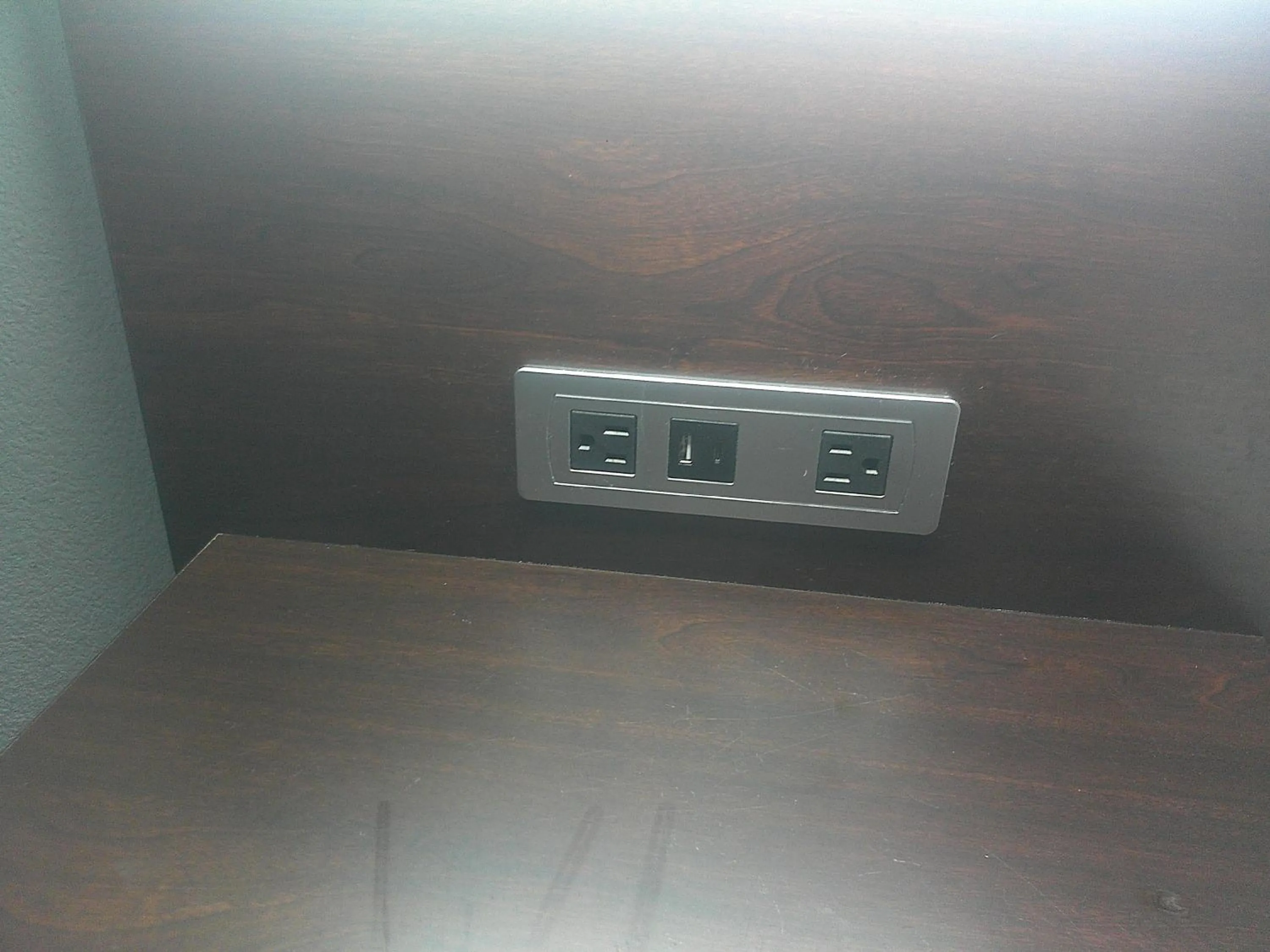 Photo of the whole room in HomeTowne Studios by Red Roof Richmond - Airport Sandston