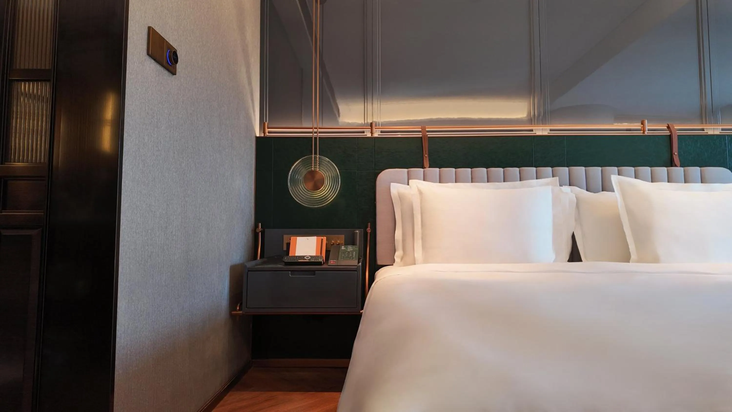 Photo of the whole room, Bed in Hotel Indigo Harbin Central Avenue by IHG