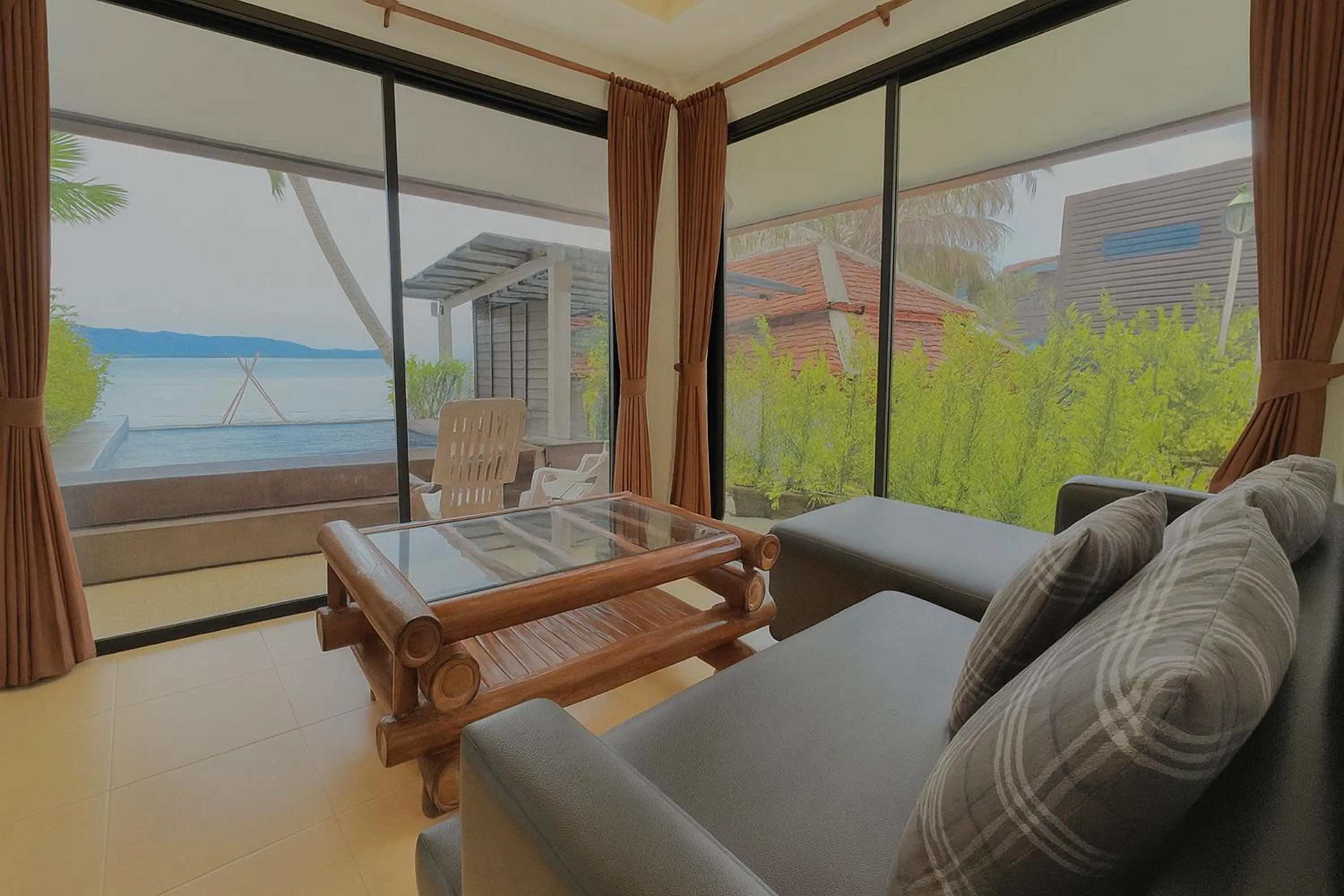 Swimming pool in The Shore Samui