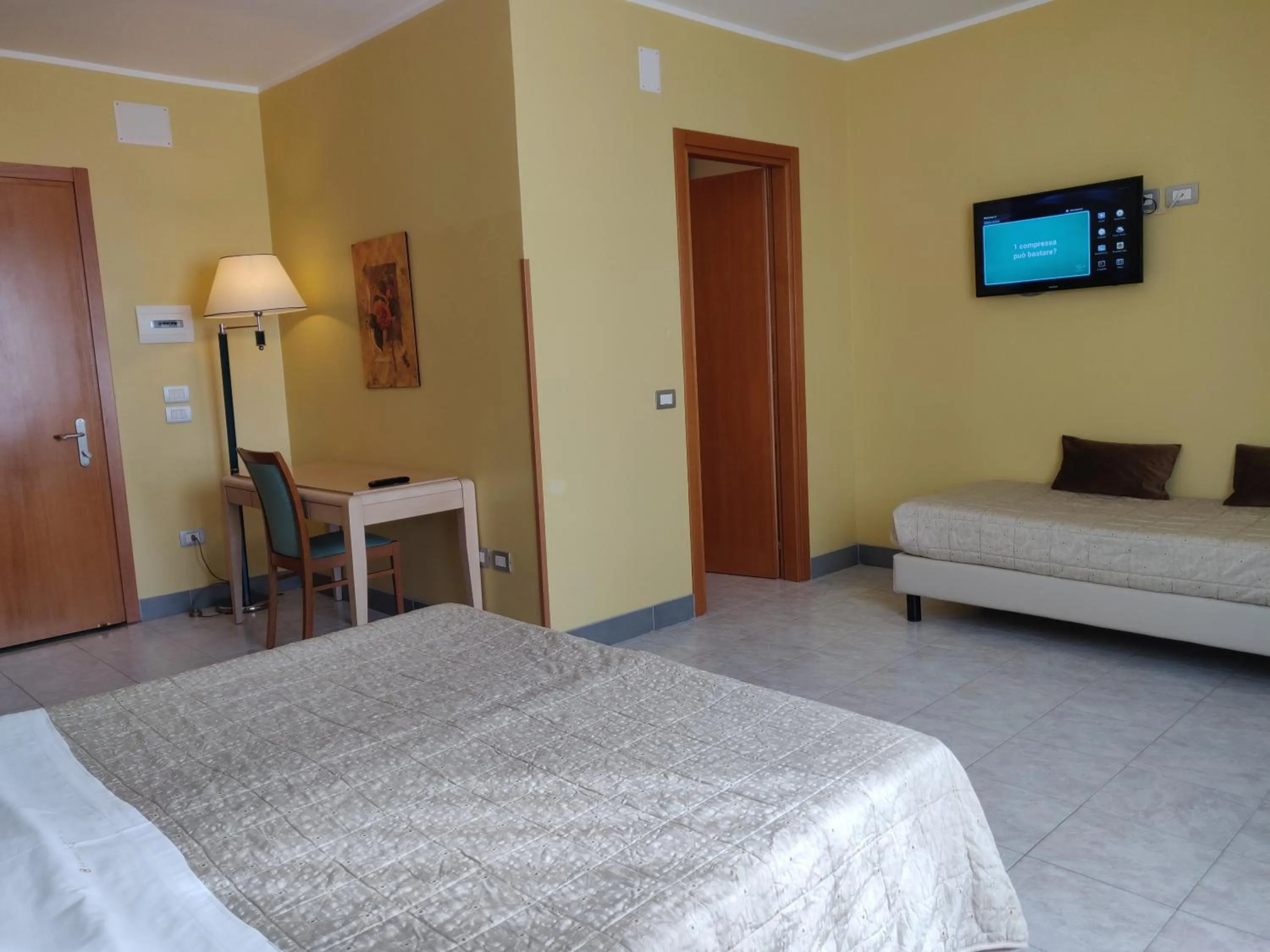 Bedroom, Bed in Albergo Conte Max