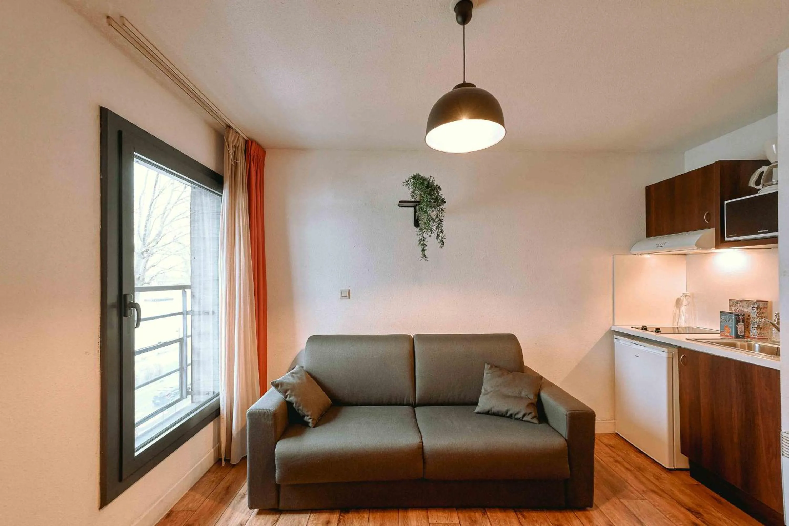 Zenao Appart Hôtel Nevers Quai de Loire