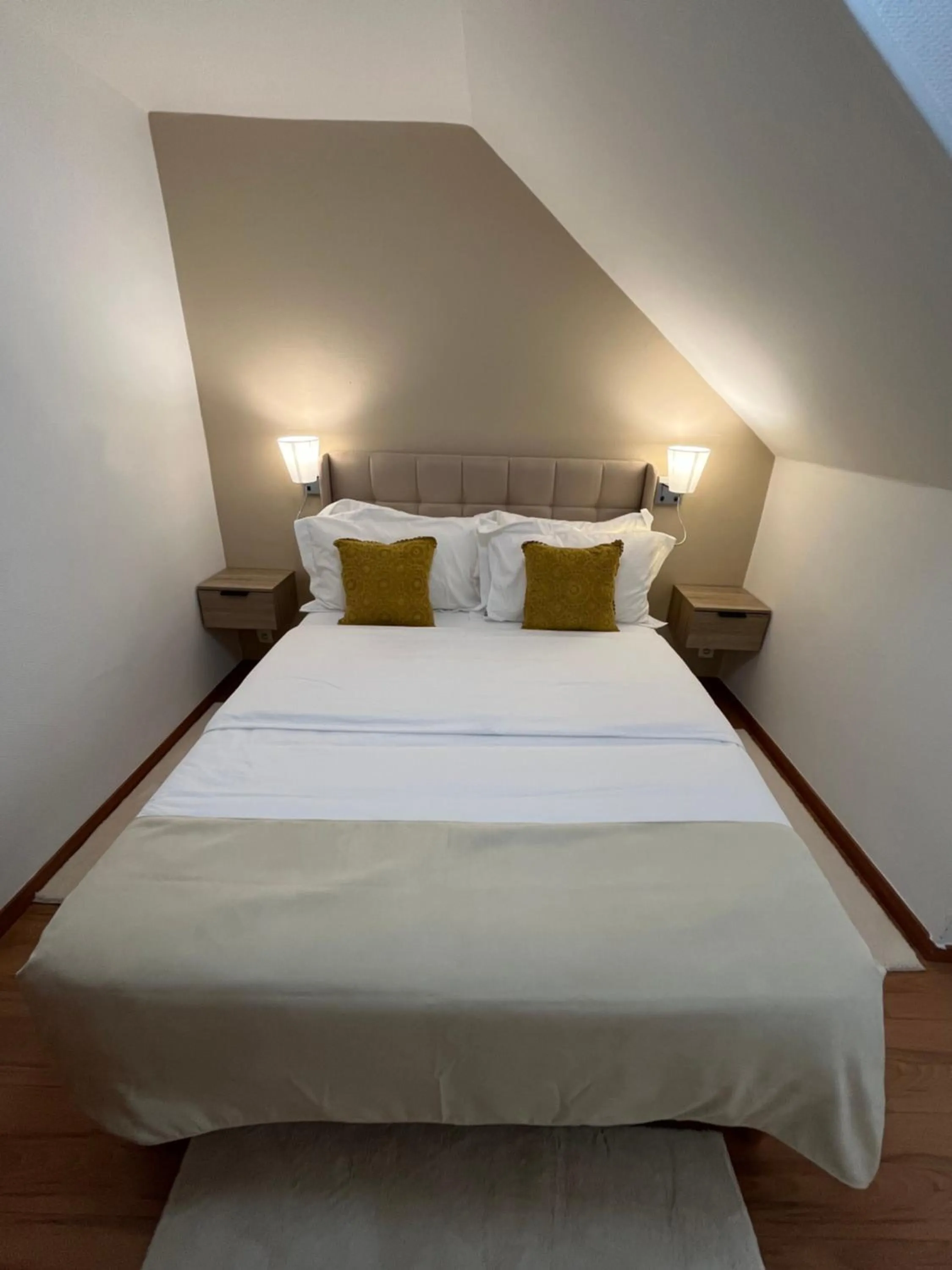 Bed in AppartHôtel Elite Forbach Centre