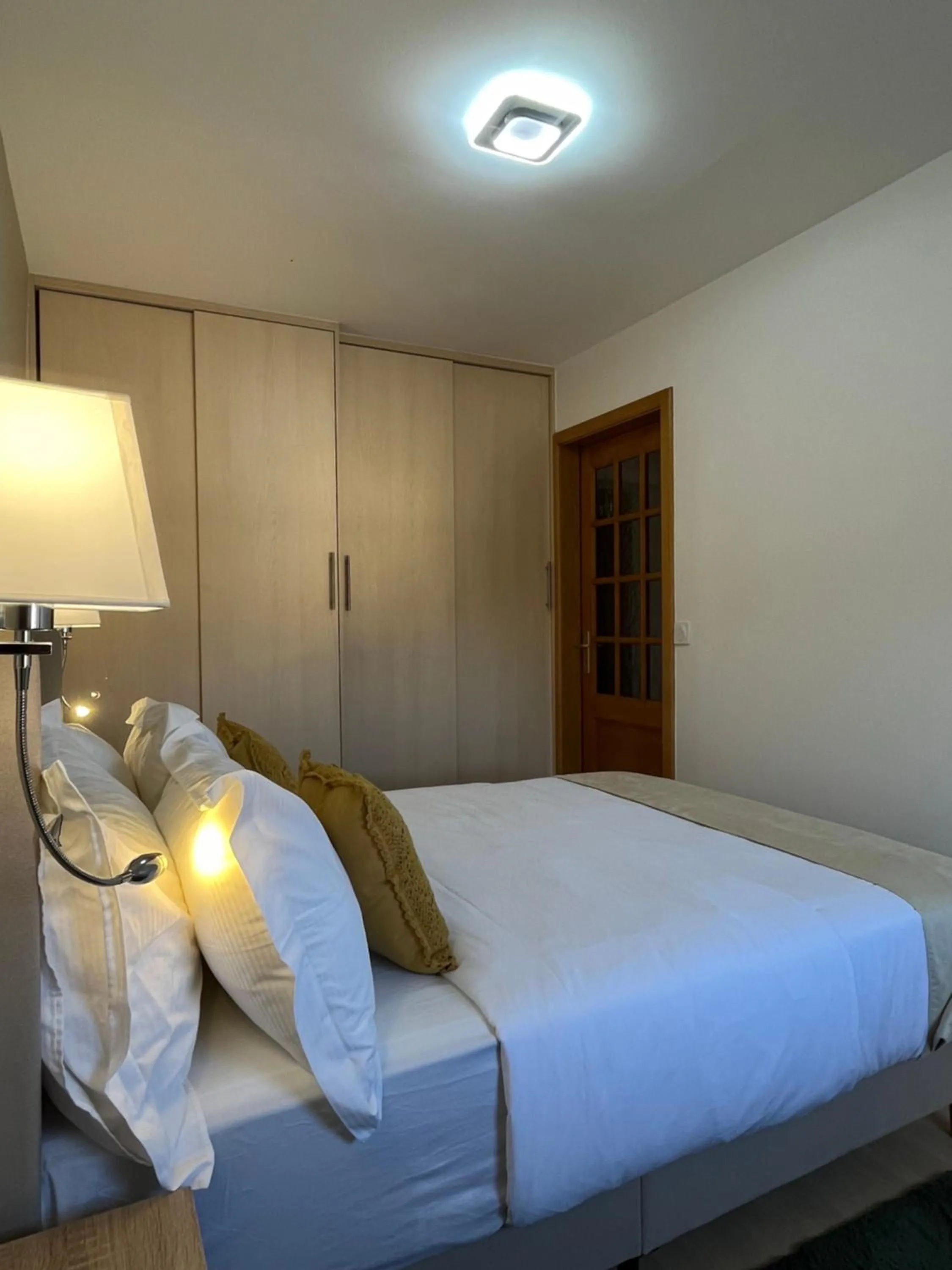 Bed in AppartHôtel Elite Forbach Centre