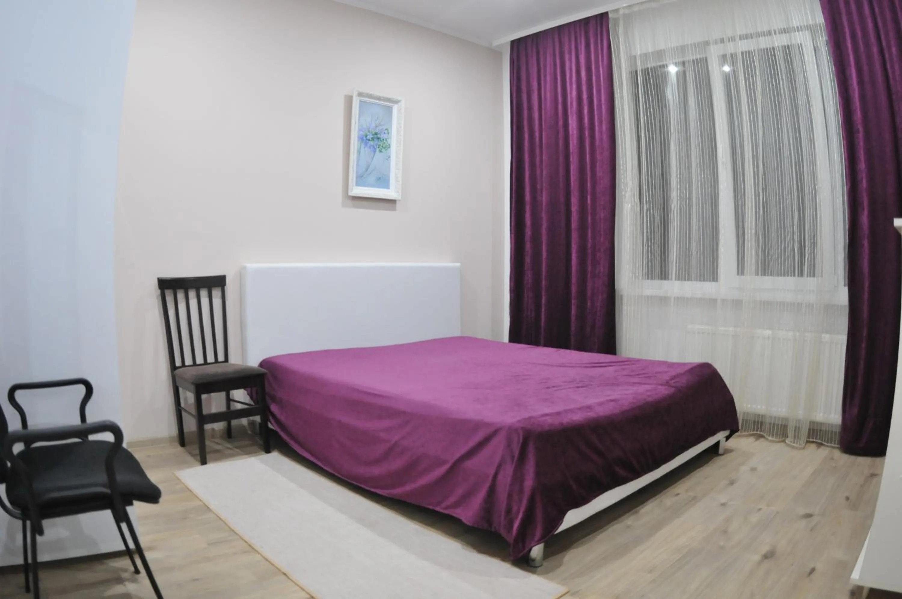 bunk bed, Bed in Main Street Apartments