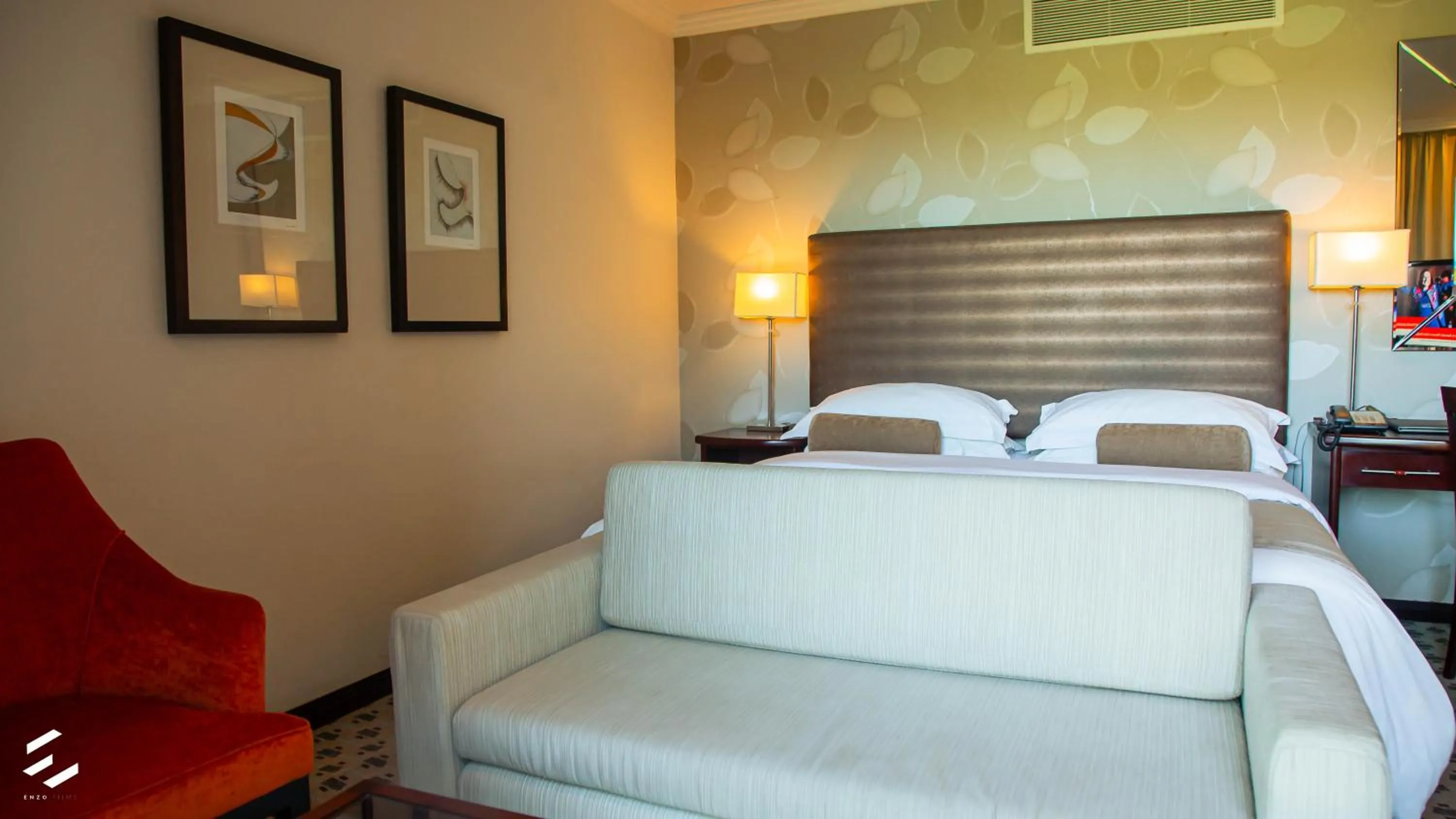 Bedroom, Bed in Phakalane Golf Estate Hotel & Convention Centre