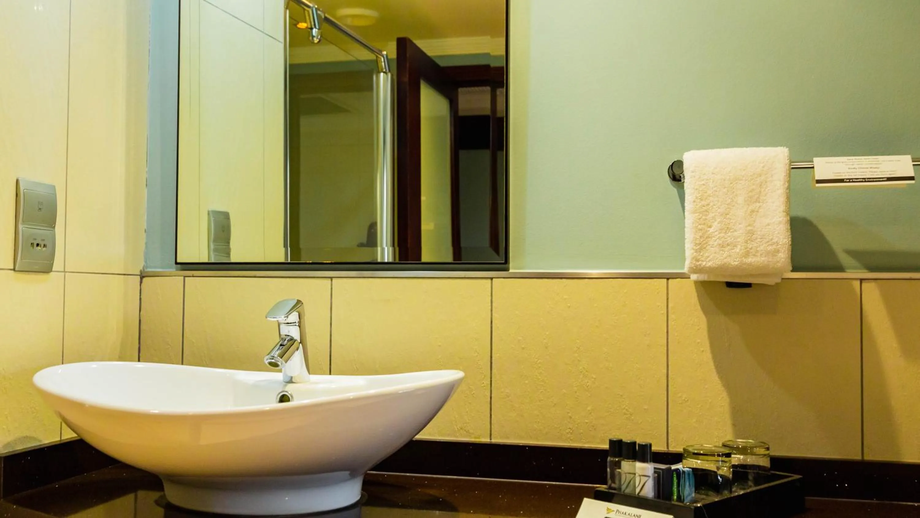 Bathroom in Phakalane Golf Estate Hotel & Convention Centre