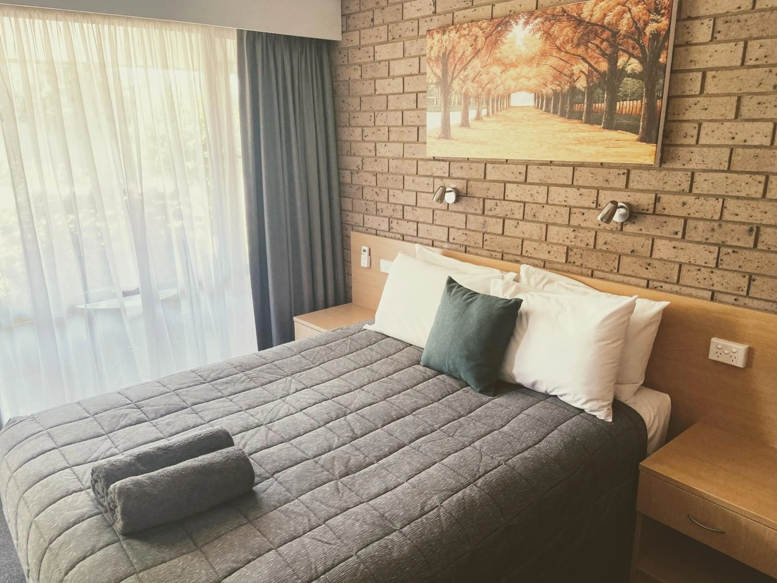 Bed in Muswellbrook Motor Inn