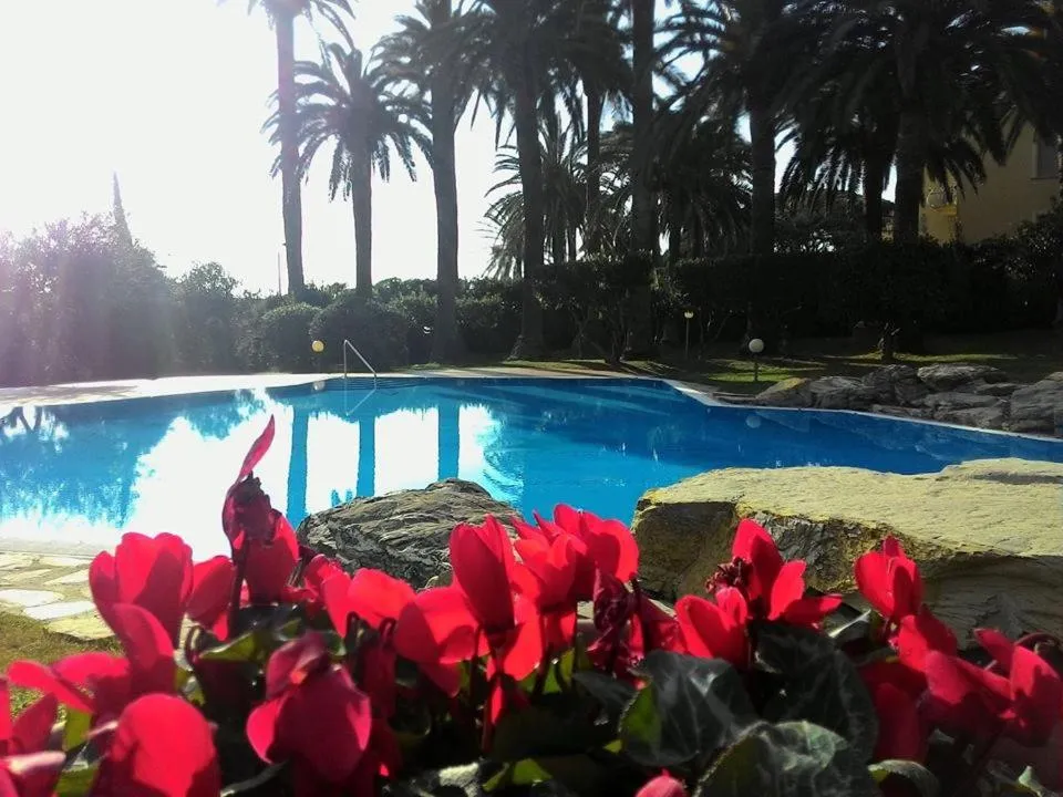 Swimming pool in Savoia Apartments