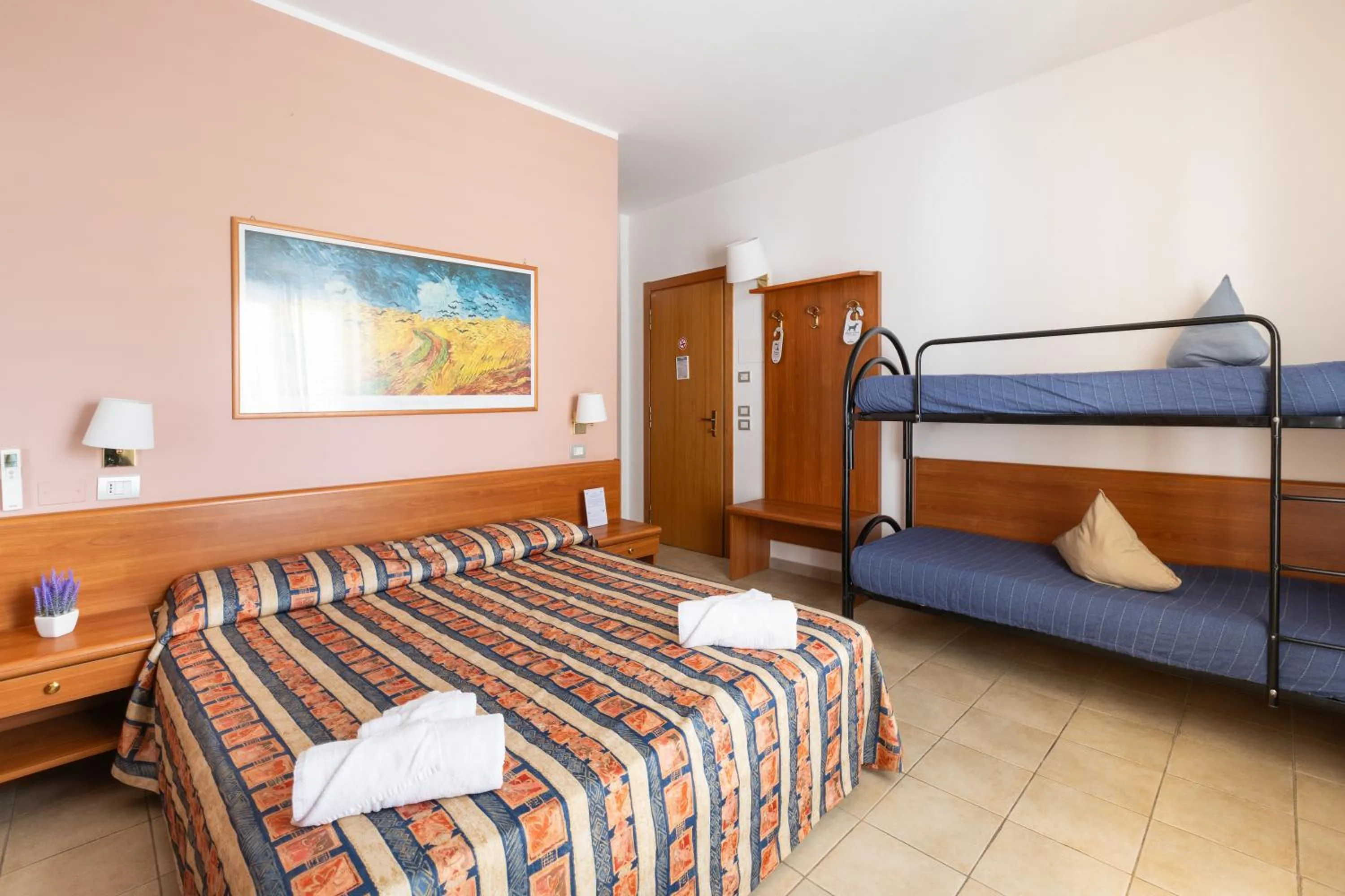 Family Room in Hotel Palme Gemelle