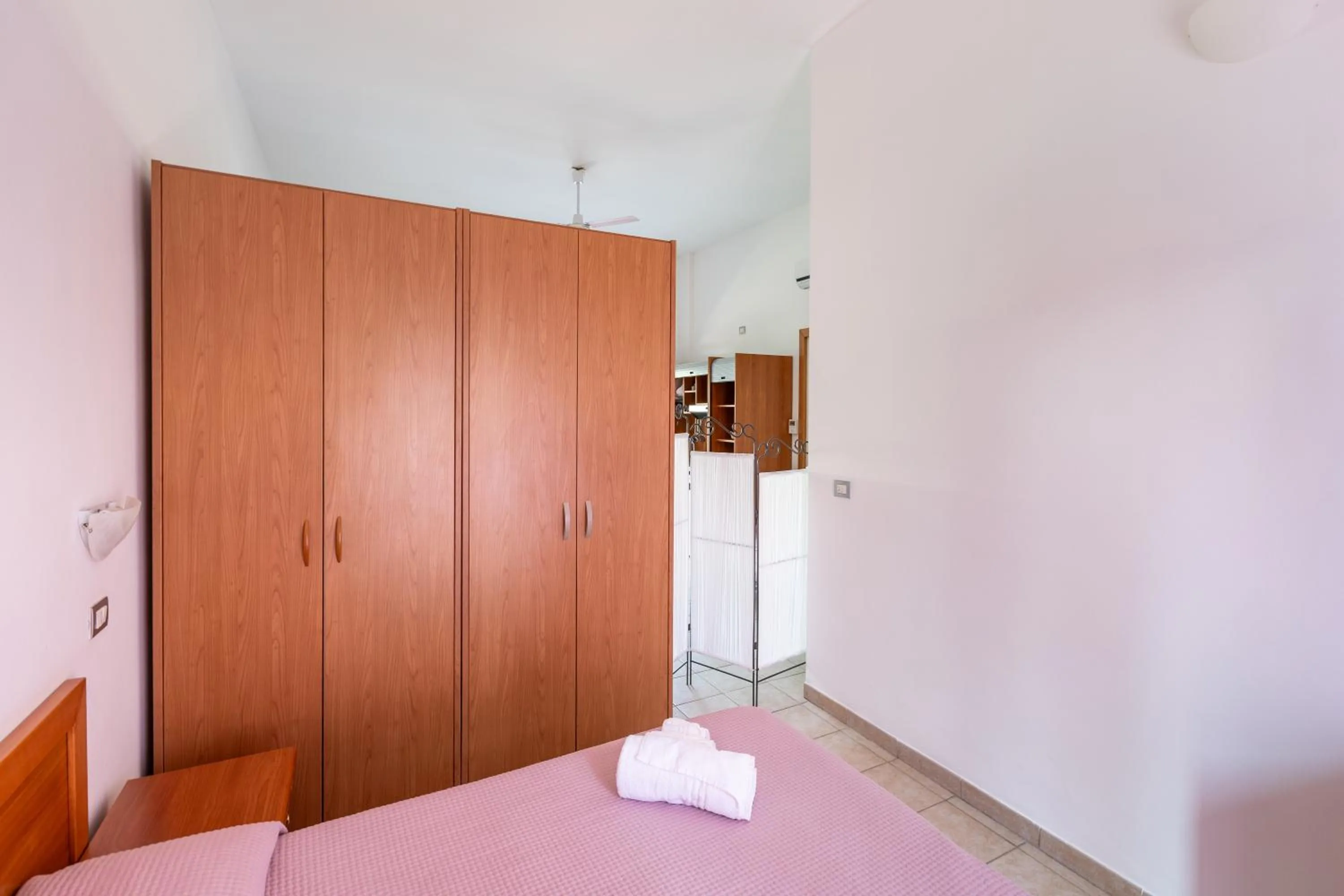 Bedroom, Bed in Hotel Palme Gemelle