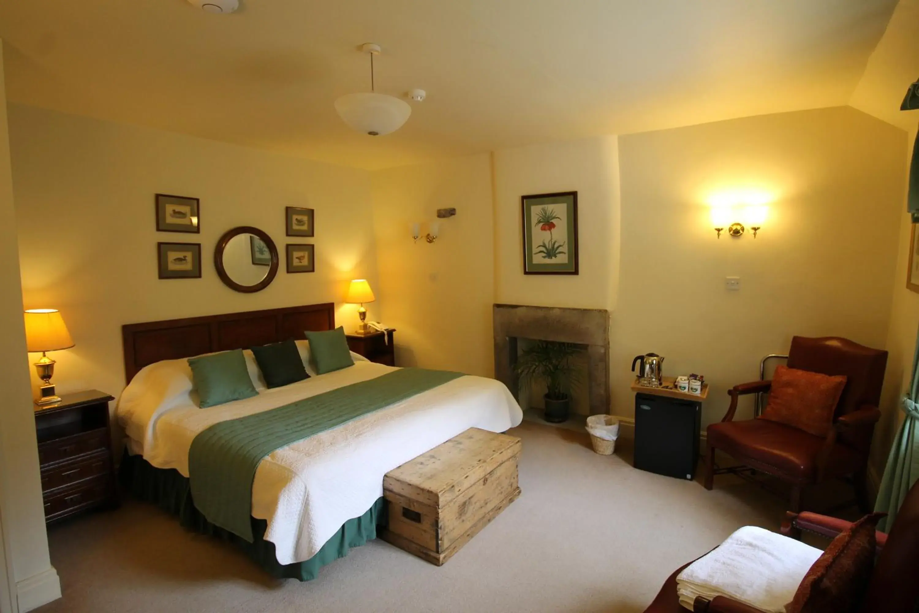 Courtyard - Family Suite - Large Double or Twin plus Single Room (Pet-Friendly) in Biggin Hall Country House Hotel Courtyard - Family Suite - Large Double or Twin plus Single Room (Pet-Friendly) in Biggin Hall Country House Hotel
