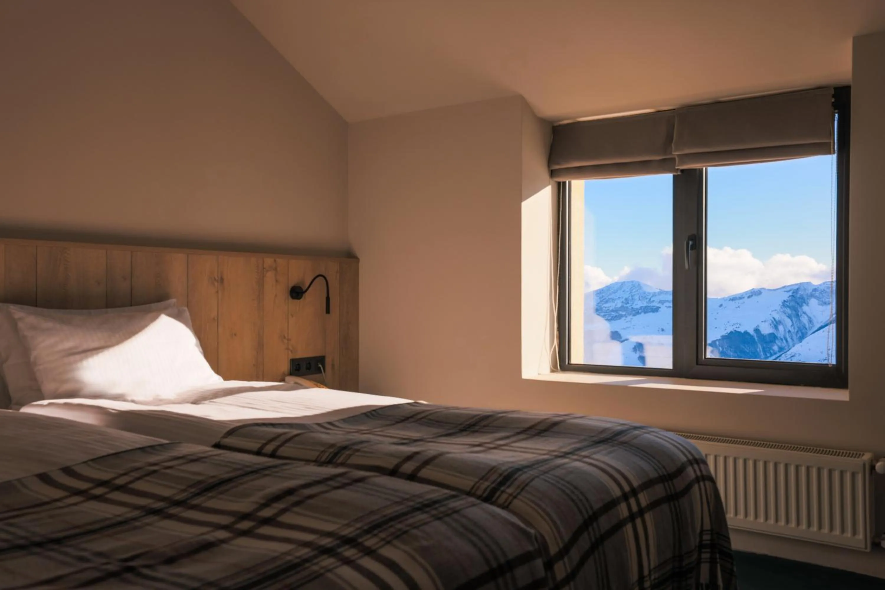 Bed in Alpina Hotel Gudauri